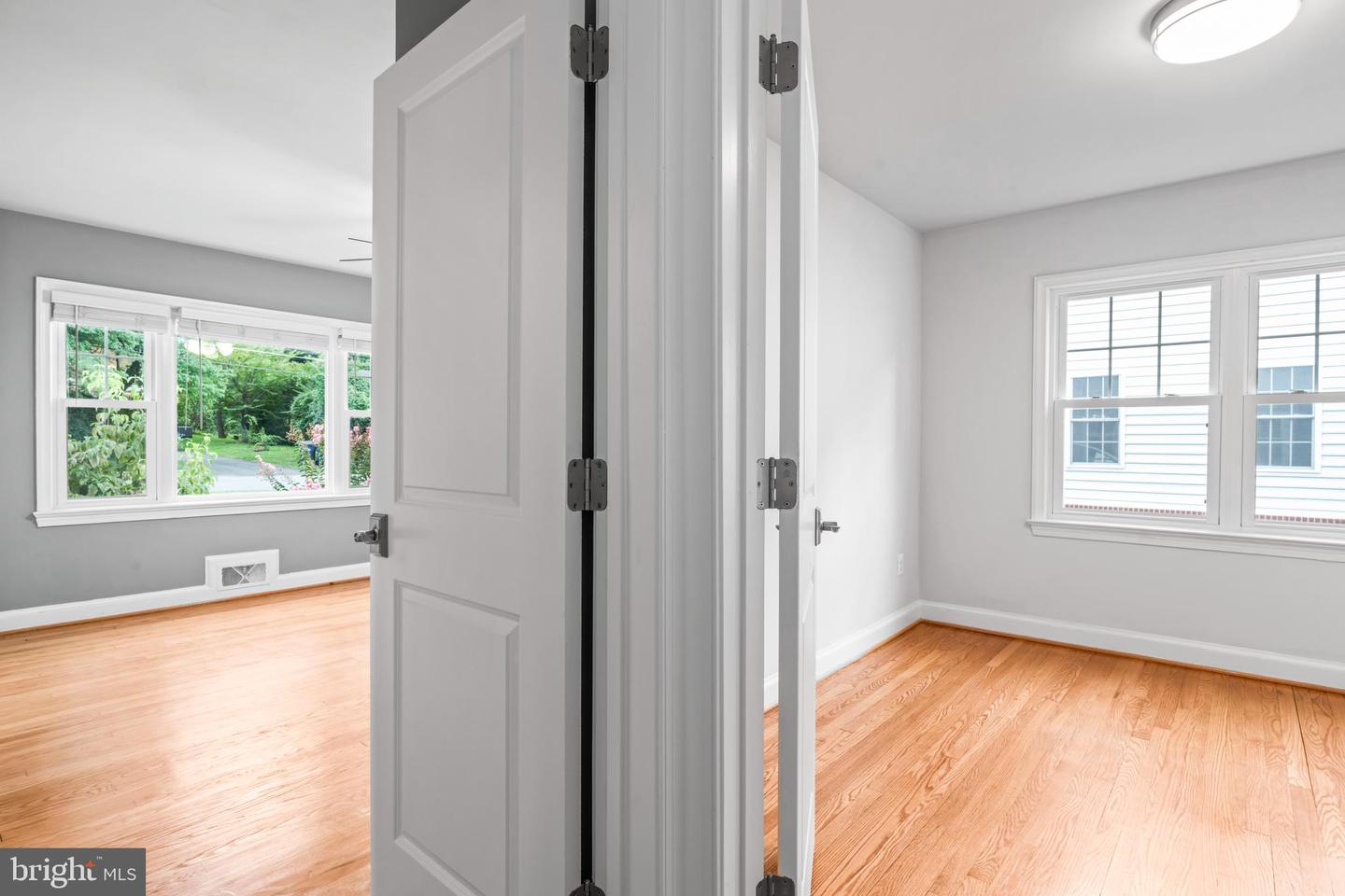 6616 KIRBY CT, FALLS CHURCH, Virginia 22043, 5 Bedrooms Bedrooms, ,3 BathroomsBathrooms,Residential,For sale,6616 KIRBY CT,VAFX2274916 MLS # VAFX2274916