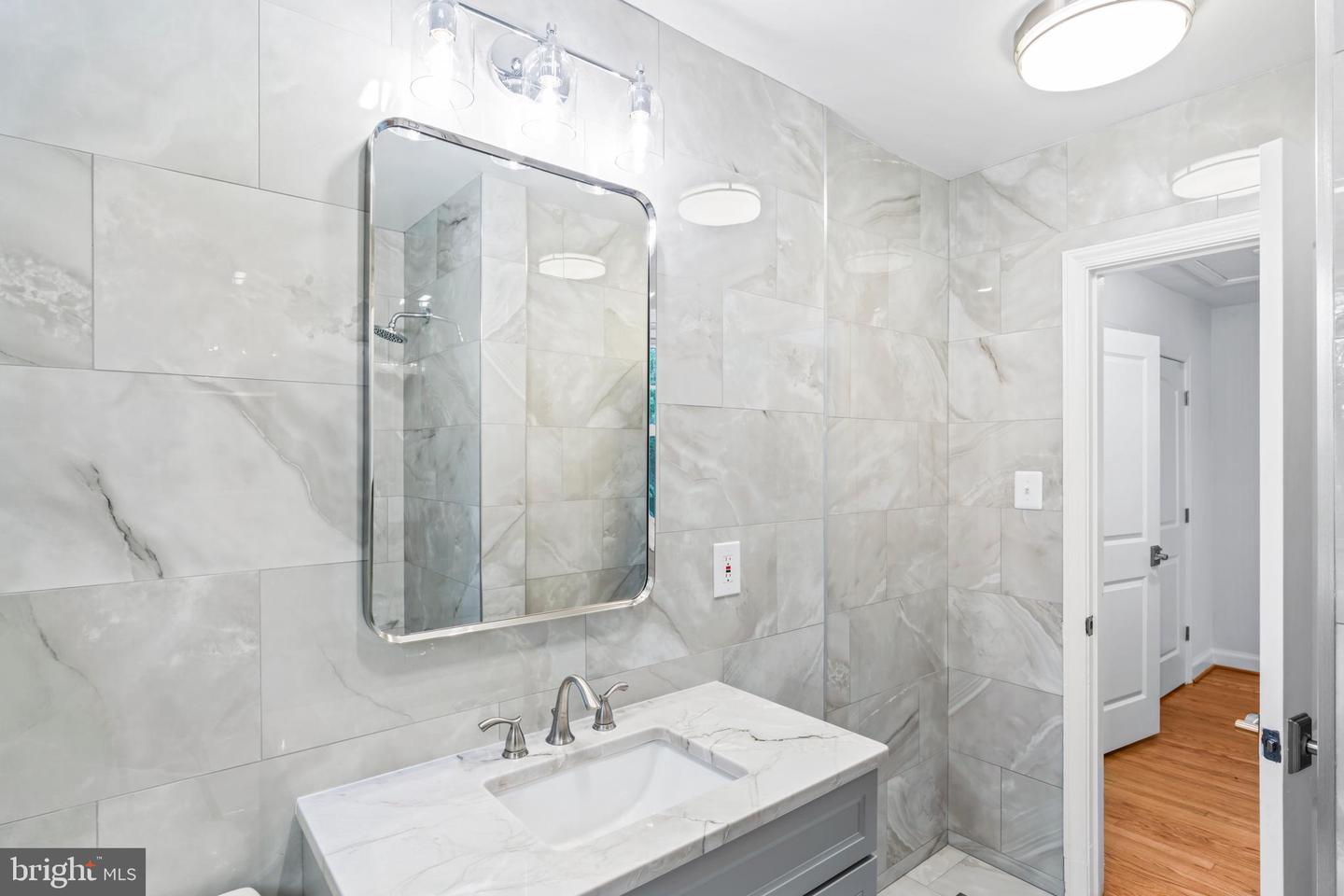 6616 KIRBY CT, FALLS CHURCH, Virginia 22043, 5 Bedrooms Bedrooms, ,3 BathroomsBathrooms,Residential,For sale,6616 KIRBY CT,VAFX2274916 MLS # VAFX2274916