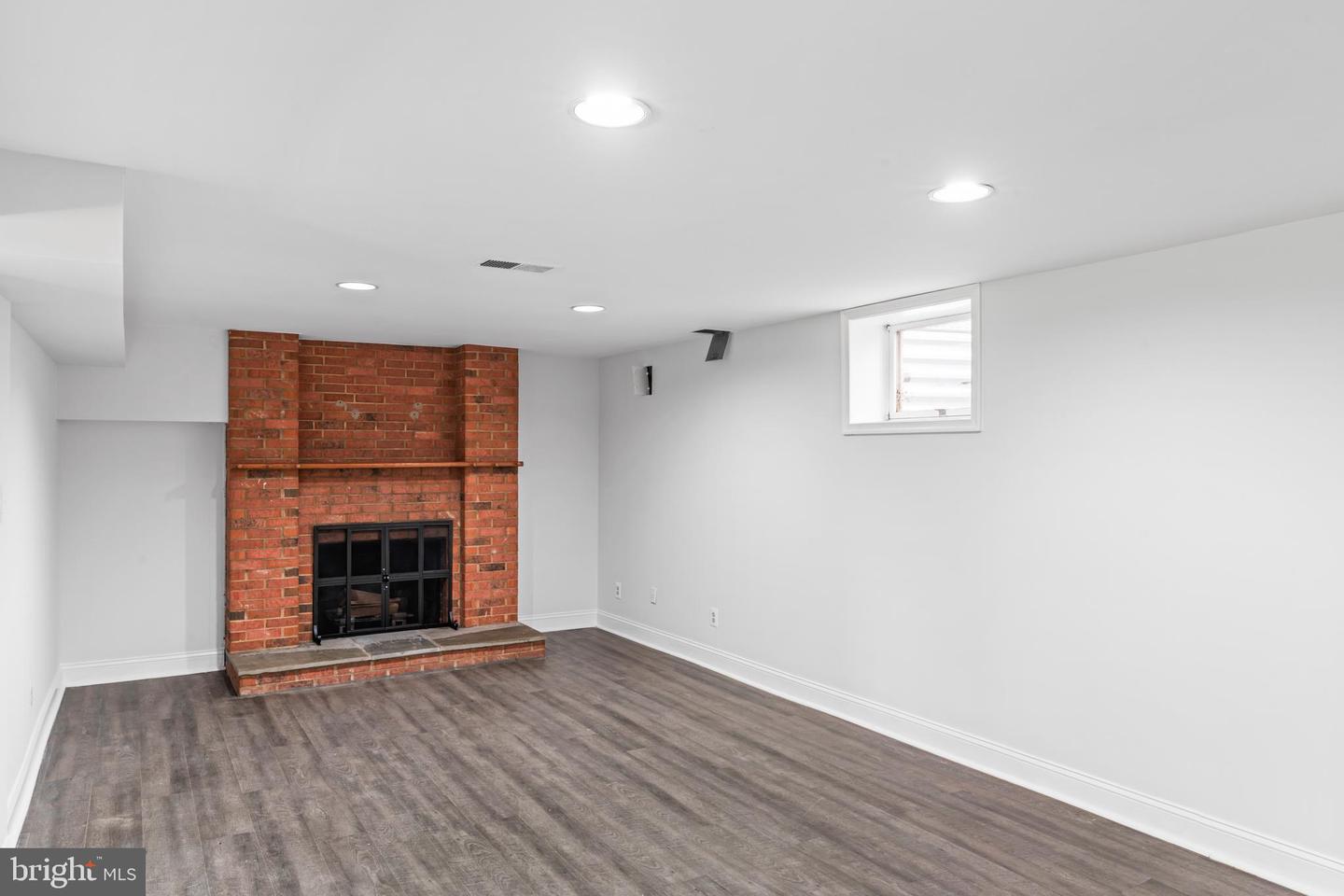 6616 KIRBY CT, FALLS CHURCH, Virginia 22043, 5 Bedrooms Bedrooms, ,3 BathroomsBathrooms,Residential,For sale,6616 KIRBY CT,VAFX2274916 MLS # VAFX2274916