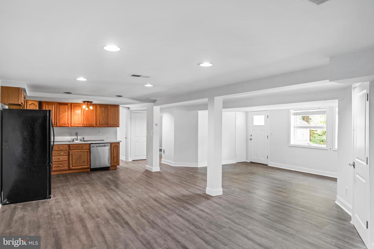 6616 KIRBY CT, FALLS CHURCH, Virginia 22043, 5 Bedrooms Bedrooms, ,3 BathroomsBathrooms,Residential,For sale,6616 KIRBY CT,VAFX2274916 MLS # VAFX2274916