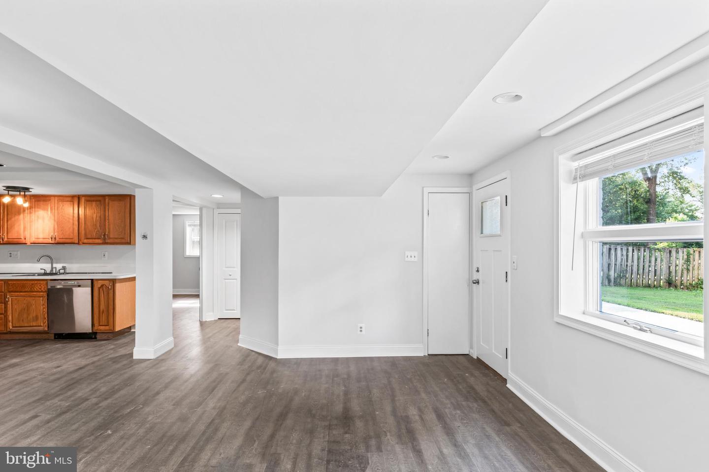 6616 KIRBY CT, FALLS CHURCH, Virginia 22043, 5 Bedrooms Bedrooms, ,3 BathroomsBathrooms,Residential,For sale,6616 KIRBY CT,VAFX2274916 MLS # VAFX2274916