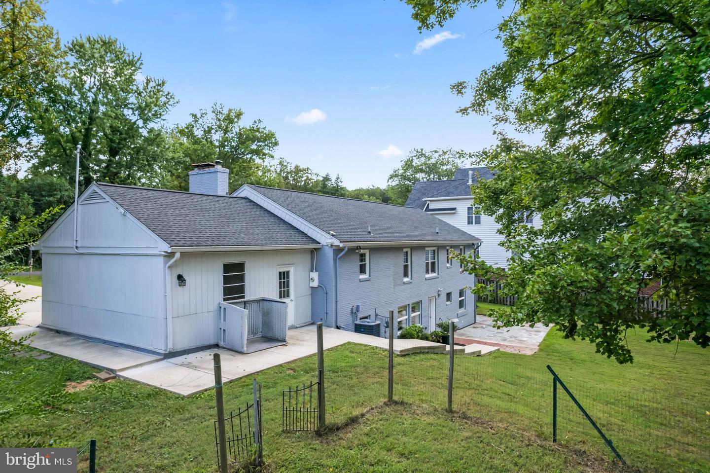 6616 KIRBY CT, FALLS CHURCH, Virginia 22043, 5 Bedrooms Bedrooms, ,3 BathroomsBathrooms,Residential,For sale,6616 KIRBY CT,VAFX2274916 MLS # VAFX2274916