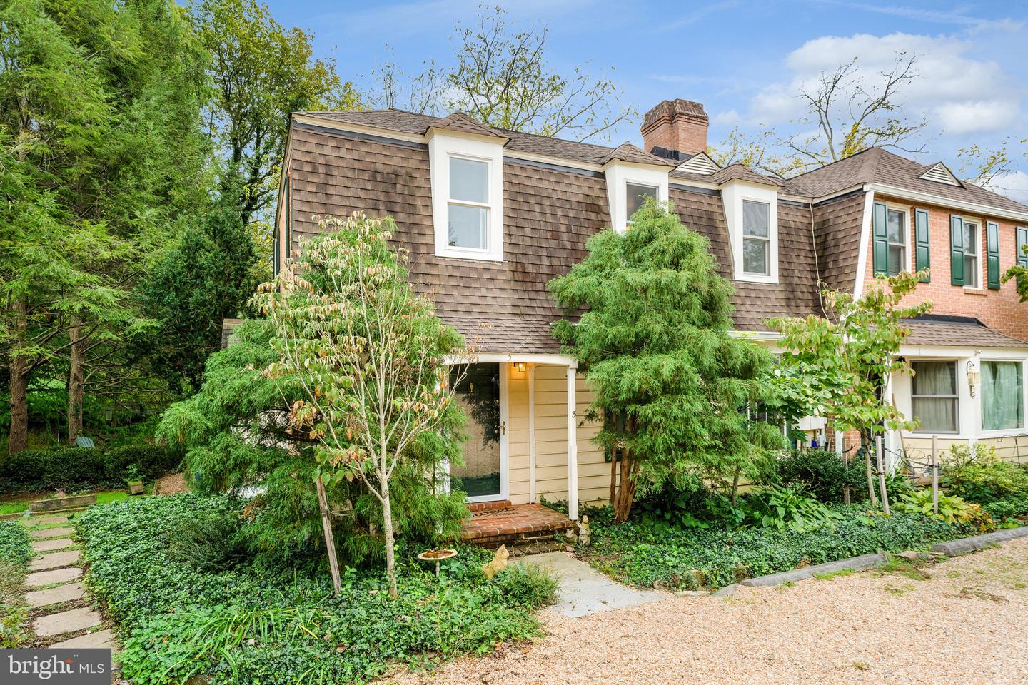 3 MEADOWBROOK CT S, MIDDLEBURG, Virginia 20117, 2 Bedrooms Bedrooms, ,2 BathroomsBathrooms,Residential,For sale,3 MEADOWBROOK CT S,VALO2109108 MLS # VALO2109108