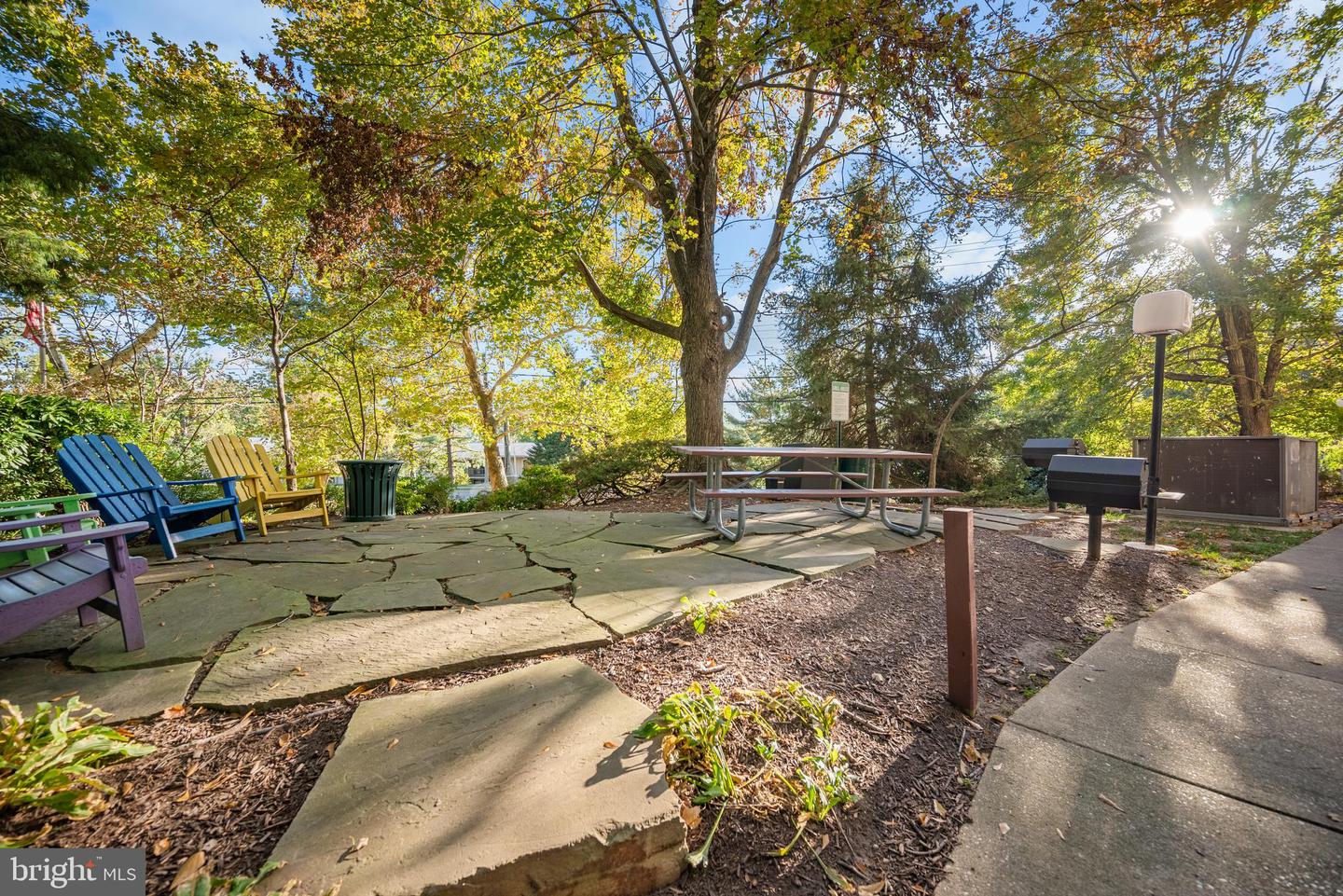 5911 EDSALL RD #908, ALEXANDRIA, Virginia 22304, 1 Bedroom Bedrooms, ,1 BathroomBathrooms,Residential,For sale,5911 EDSALL RD #908,VAAX2050940 MLS # VAAX2050940