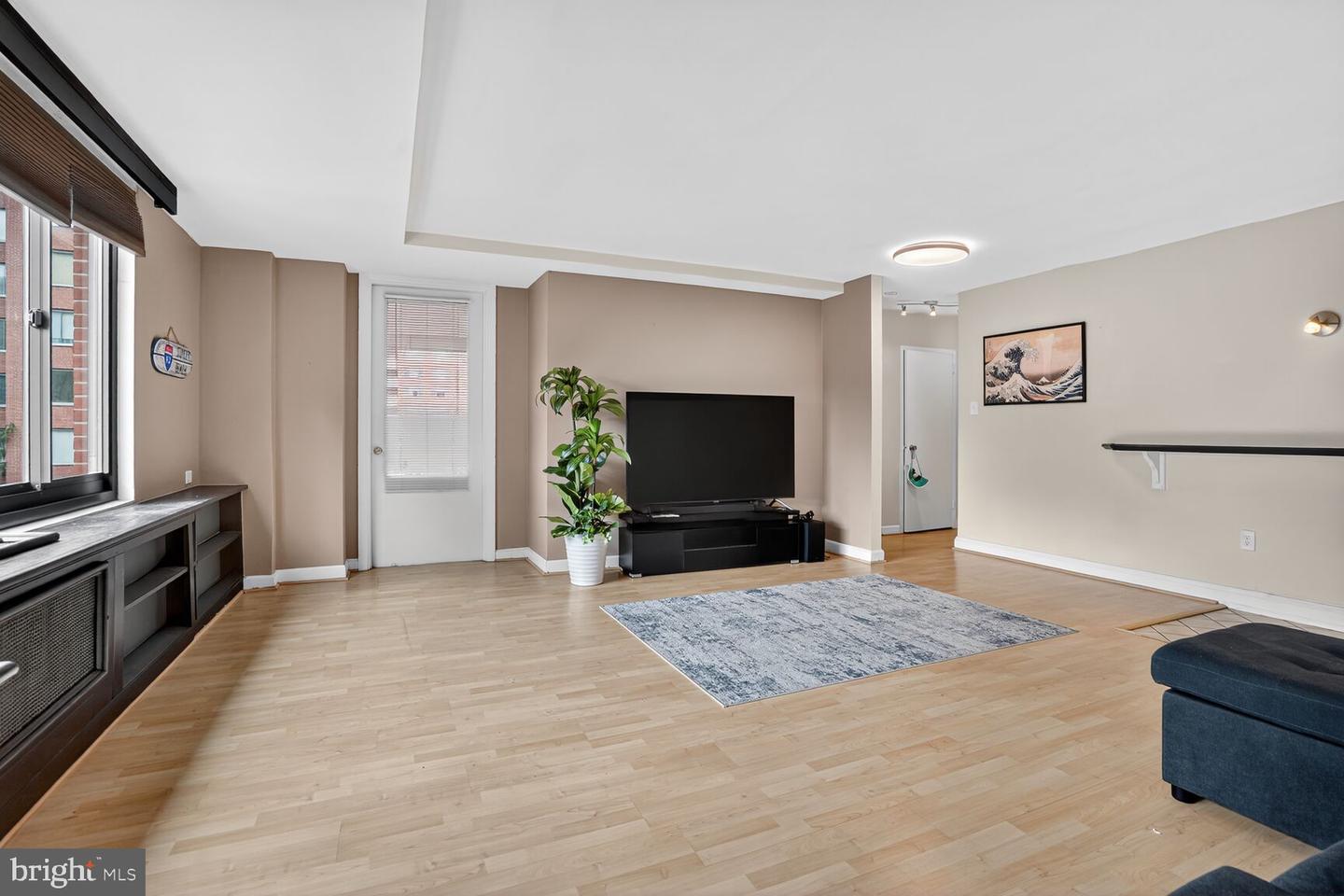1021 ARLINGTON BLVD #643, ARLINGTON, Virginia 22209, 1 Bedroom Bedrooms, ,1 BathroomBathrooms,Residential,For sale,1021 ARLINGTON BLVD #643,VAAR2065060 MLS # VAAR2065060