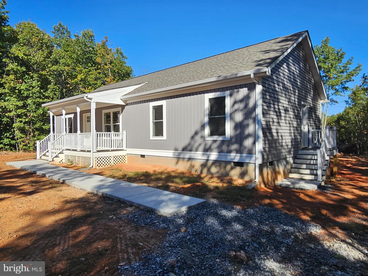 121 SHARPS CREEK DR, SCOTTSVILLE, Virginia 24590, 3 Bedrooms Bedrooms, ,2 BathroomsBathrooms,Residential,For sale,121 SHARPS CREEK DR,VABH2000224 MLS # VABH2000224