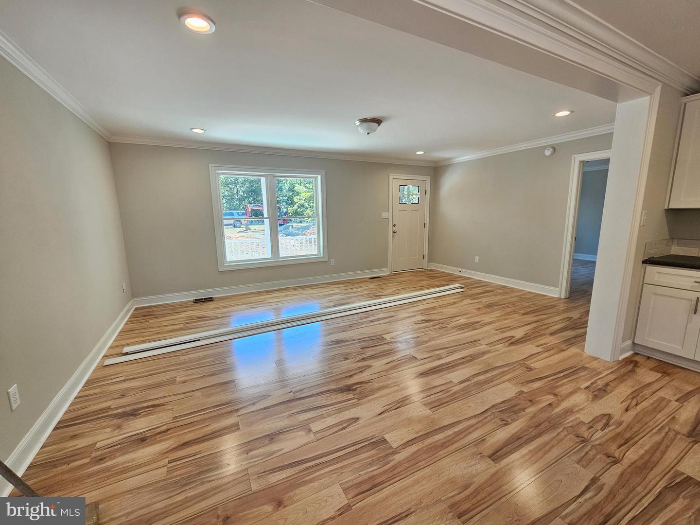 121 SHARPS CREEK DR, SCOTTSVILLE, Virginia 24590, 3 Bedrooms Bedrooms, ,2 BathroomsBathrooms,Residential,For sale,121 SHARPS CREEK DR,VABH2000224 MLS # VABH2000224