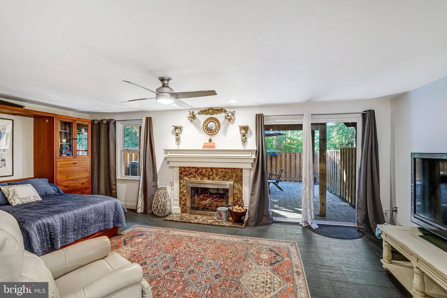 7714 SHOOTINGSTAR DR, SPRINGFIELD, Virginia 22152, 3 Bedrooms Bedrooms, 13 Rooms Rooms,3 BathroomsBathrooms,Residential,For sale,7714 SHOOTINGSTAR DR,VAFX2275088 MLS # VAFX2275088
