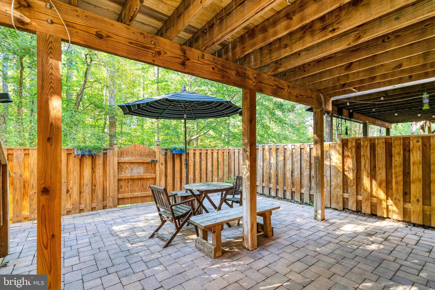 7714 SHOOTINGSTAR DR, SPRINGFIELD, Virginia 22152, 3 Bedrooms Bedrooms, 13 Rooms Rooms,3 BathroomsBathrooms,Residential,For sale,7714 SHOOTINGSTAR DR,VAFX2275088 MLS # VAFX2275088