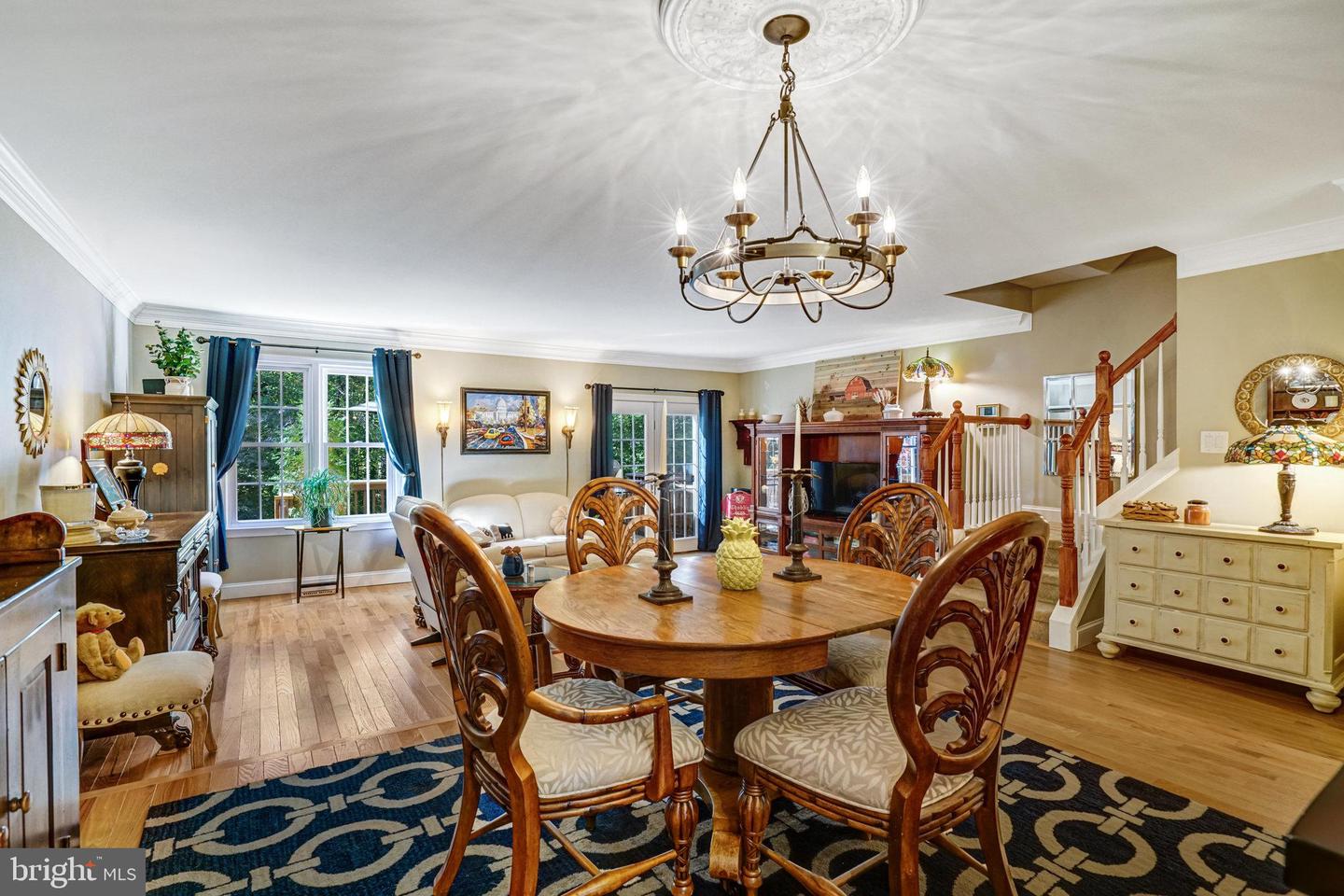 7714 SHOOTINGSTAR DR, SPRINGFIELD, Virginia 22152, 3 Bedrooms Bedrooms, 13 Rooms Rooms,3 BathroomsBathrooms,Residential,For sale,7714 SHOOTINGSTAR DR,VAFX2275088 MLS # VAFX2275088