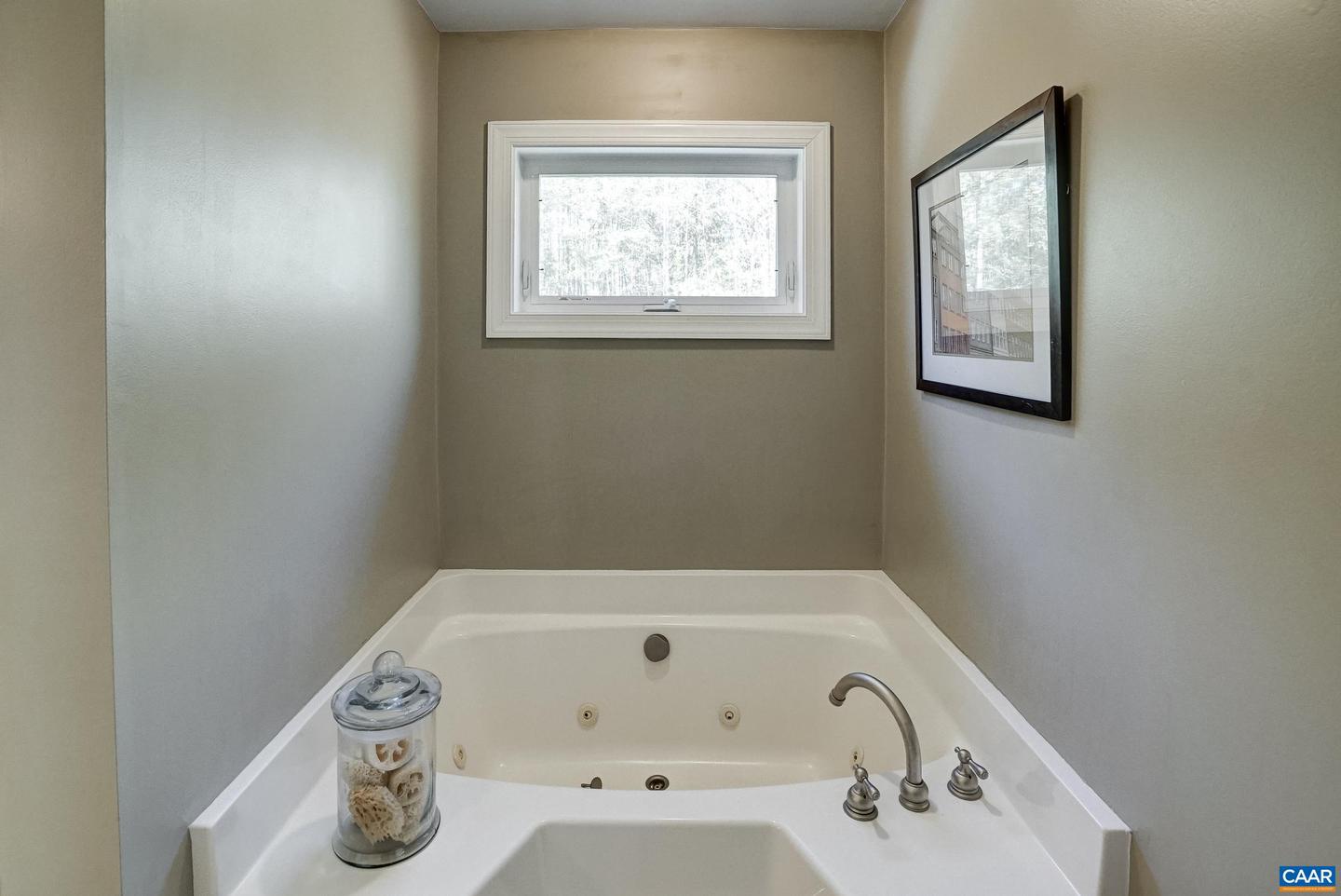 3536 PREDDY CREEK RD, CHARLOTTESVILLE, Virginia 22911, 4 Bedrooms Bedrooms, ,4 BathroomsBathrooms,Residential,For sale,3536 PREDDY CREEK RD,670161 MLS # 670161