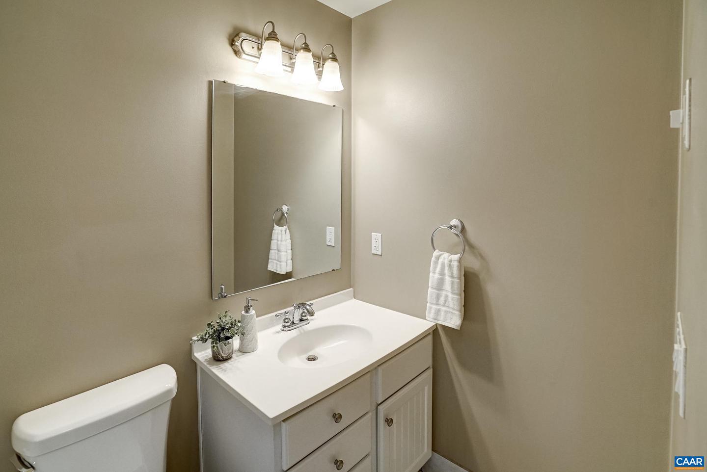 3536 PREDDY CREEK RD, CHARLOTTESVILLE, Virginia 22911, 4 Bedrooms Bedrooms, ,4 BathroomsBathrooms,Residential,For sale,3536 PREDDY CREEK RD,670161 MLS # 670161