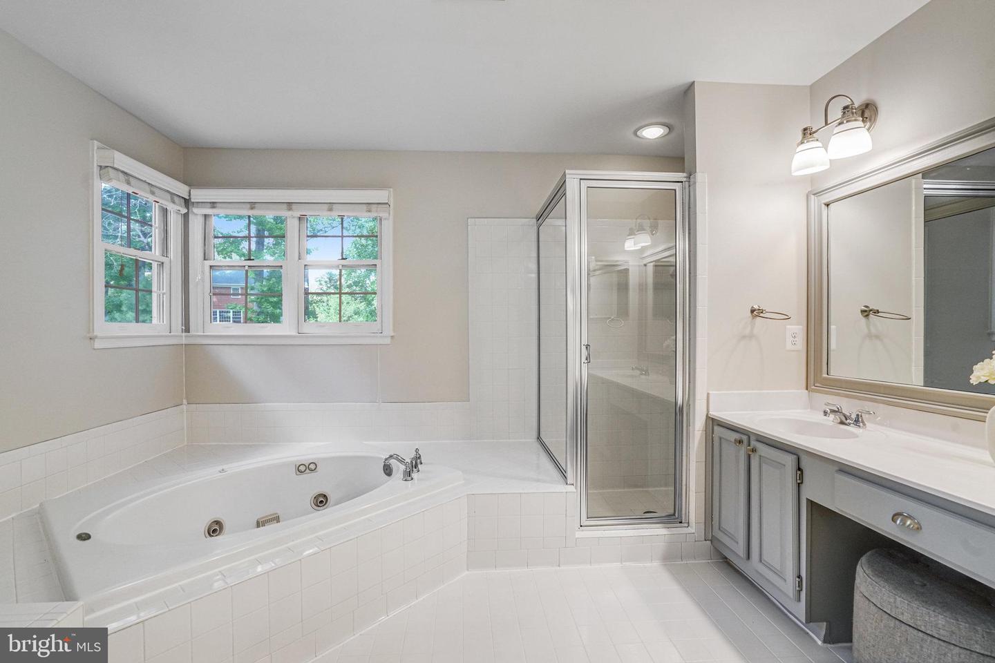 1255 DARTMOUTH CT, ALEXANDRIA, Virginia 22314, 5 Bedrooms Bedrooms, ,3 BathroomsBathrooms,Residential,For sale,1255 DARTMOUTH CT,VAAX2050972 MLS # VAAX2050972