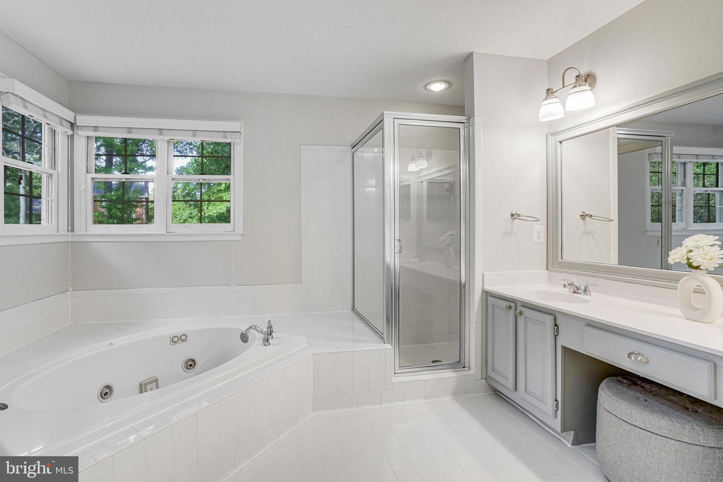 1255 DARTMOUTH CT, ALEXANDRIA, Virginia 22314, 5 Bedrooms Bedrooms, ,3 BathroomsBathrooms,Residential,For sale,1255 DARTMOUTH CT,VAAX2050972 MLS # VAAX2050972