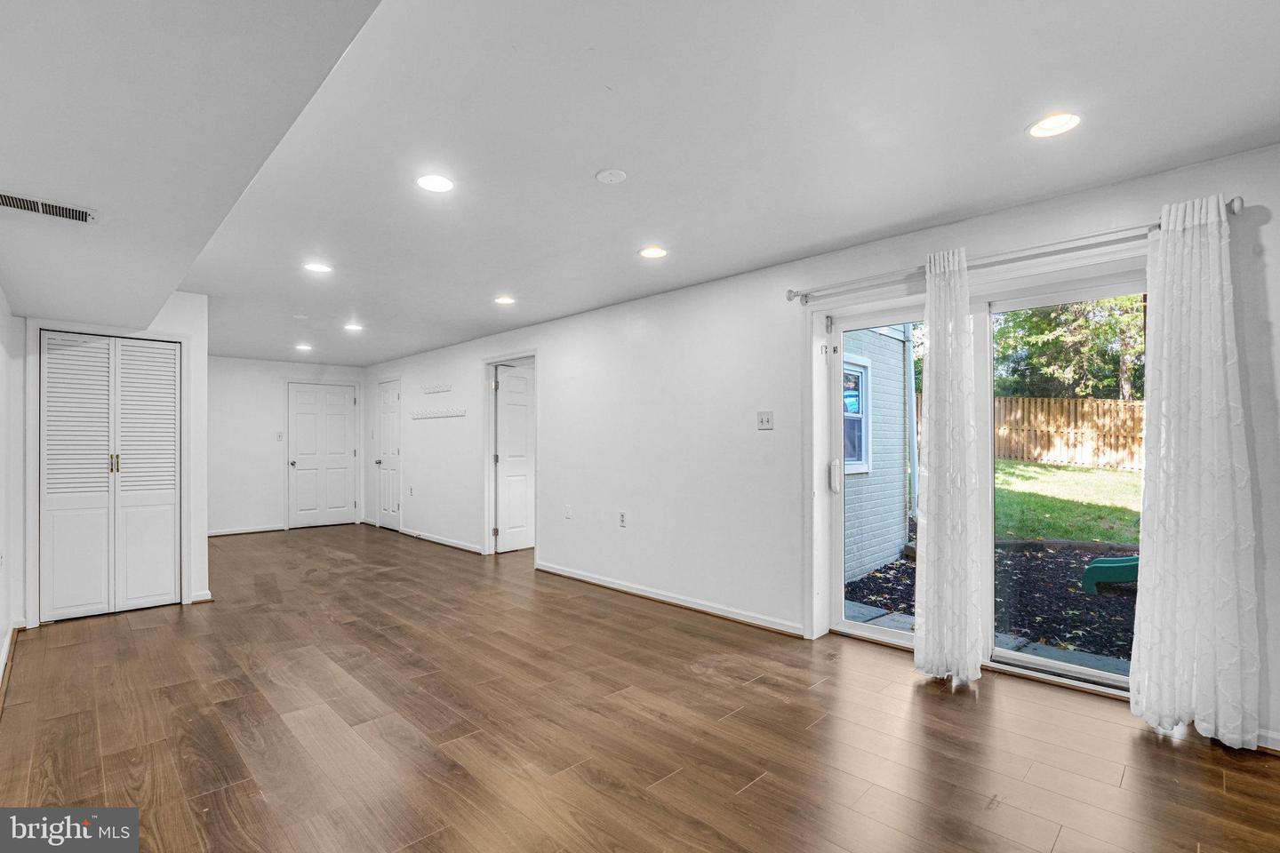 1255 DARTMOUTH CT, ALEXANDRIA, Virginia 22314, 5 Bedrooms Bedrooms, ,3 BathroomsBathrooms,Residential,For sale,1255 DARTMOUTH CT,VAAX2050972 MLS # VAAX2050972