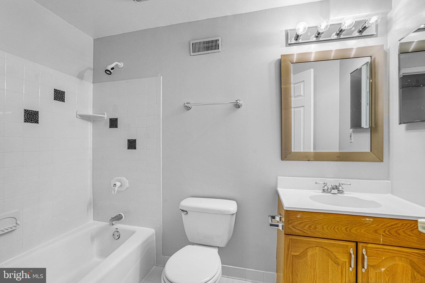 1255 DARTMOUTH CT, ALEXANDRIA, Virginia 22314, 5 Bedrooms Bedrooms, ,3 BathroomsBathrooms,Residential,For sale,1255 DARTMOUTH CT,VAAX2050972 MLS # VAAX2050972