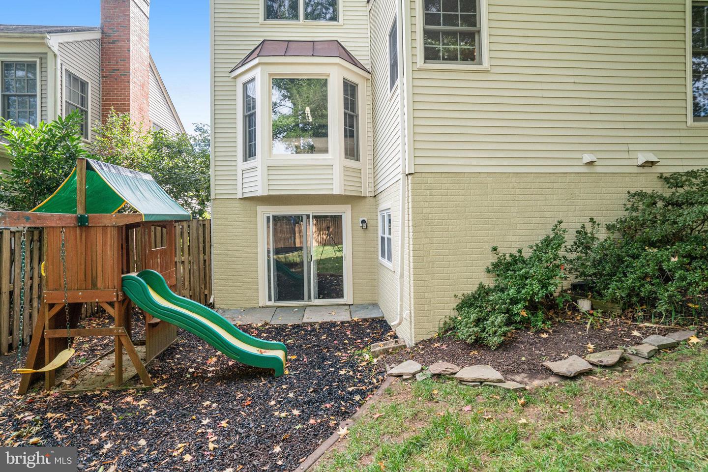 1255 DARTMOUTH CT, ALEXANDRIA, Virginia 22314, 5 Bedrooms Bedrooms, ,3 BathroomsBathrooms,Residential,For sale,1255 DARTMOUTH CT,VAAX2050972 MLS # VAAX2050972