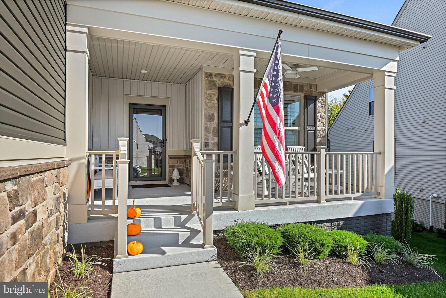 15788 GARDENIA RIDGE WAY, HAYMARKET, Virginia 20169, 4 Bedrooms Bedrooms, ,4 BathroomsBathrooms,Residential,For sale,15788 GARDENIA RIDGE WAY,VAPW2106278 MLS # VAPW2106278