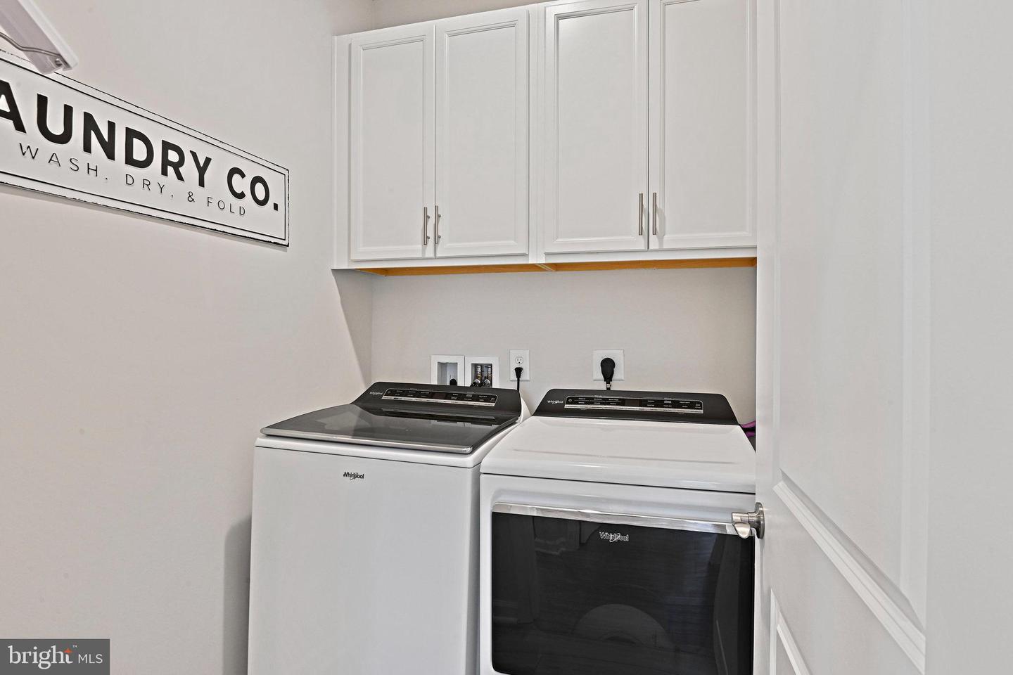 15788 GARDENIA RIDGE WAY, HAYMARKET, Virginia 20169, 4 Bedrooms Bedrooms, ,4 BathroomsBathrooms,Residential,For sale,15788 GARDENIA RIDGE WAY,VAPW2106278 MLS # VAPW2106278