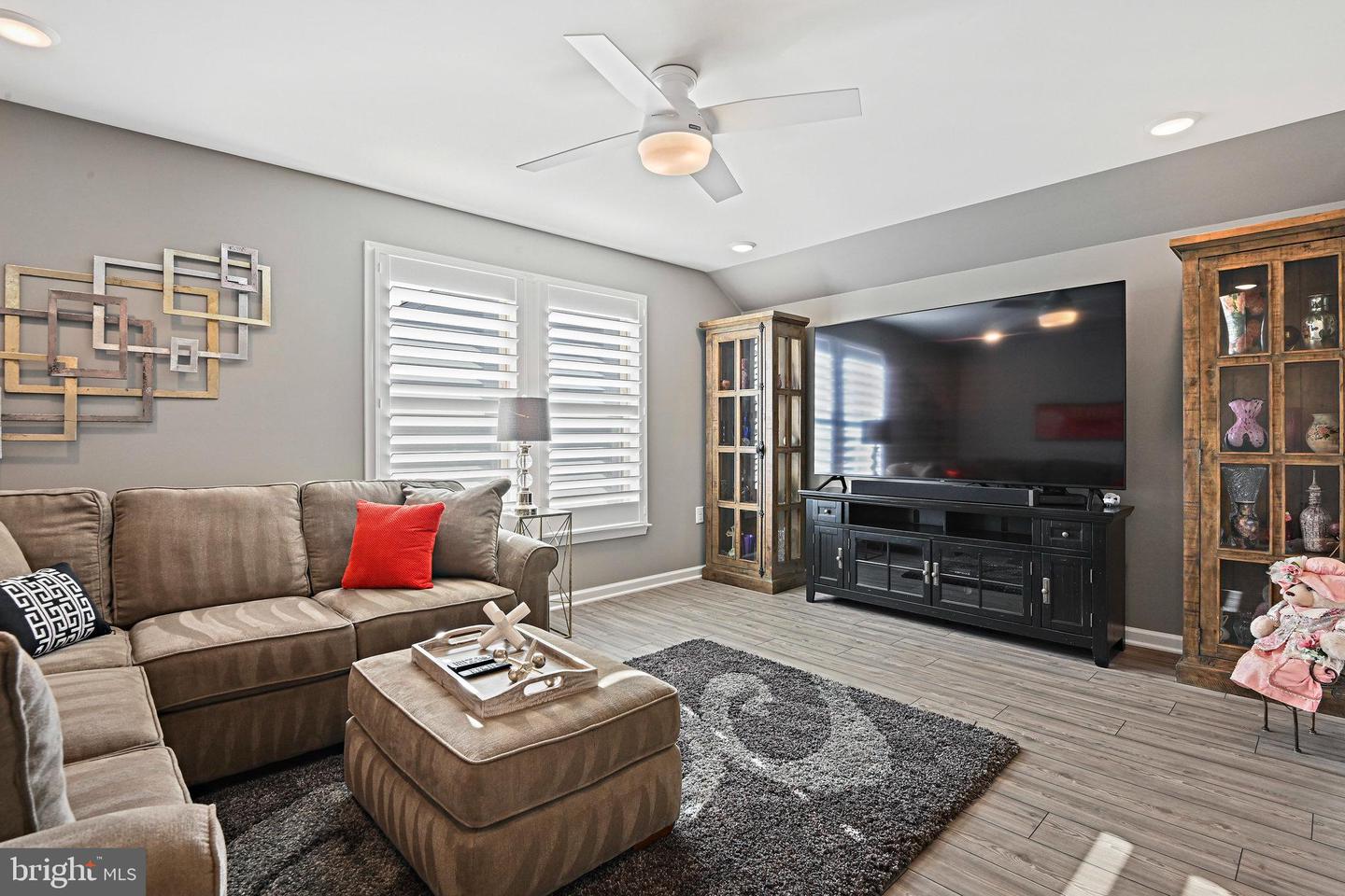 15788 GARDENIA RIDGE WAY, HAYMARKET, Virginia 20169, 4 Bedrooms Bedrooms, ,4 BathroomsBathrooms,Residential,For sale,15788 GARDENIA RIDGE WAY,VAPW2106278 MLS # VAPW2106278
