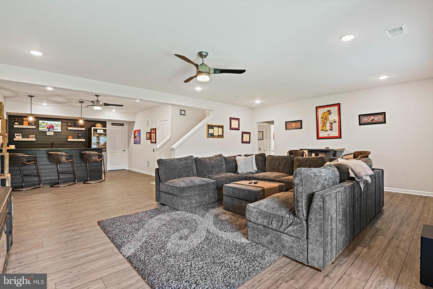 15788 GARDENIA RIDGE WAY, HAYMARKET, Virginia 20169, 4 Bedrooms Bedrooms, ,4 BathroomsBathrooms,Residential,For sale,15788 GARDENIA RIDGE WAY,VAPW2106278 MLS # VAPW2106278