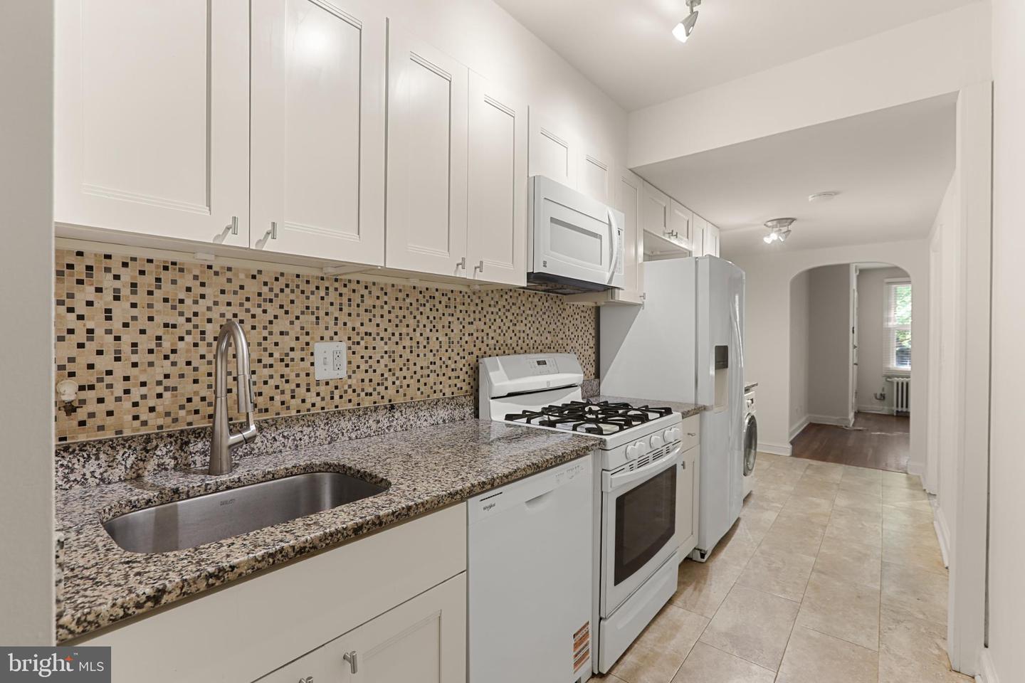 4016 47TH ST NW #2, WASHINGTON, District Of Columbia 20016, 1 Bedroom Bedrooms, 3 Rooms Rooms,1 BathroomBathrooms,Residential,For sale,4016 47TH ST NW #2,DCDC2227660 MLS # DCDC2227660