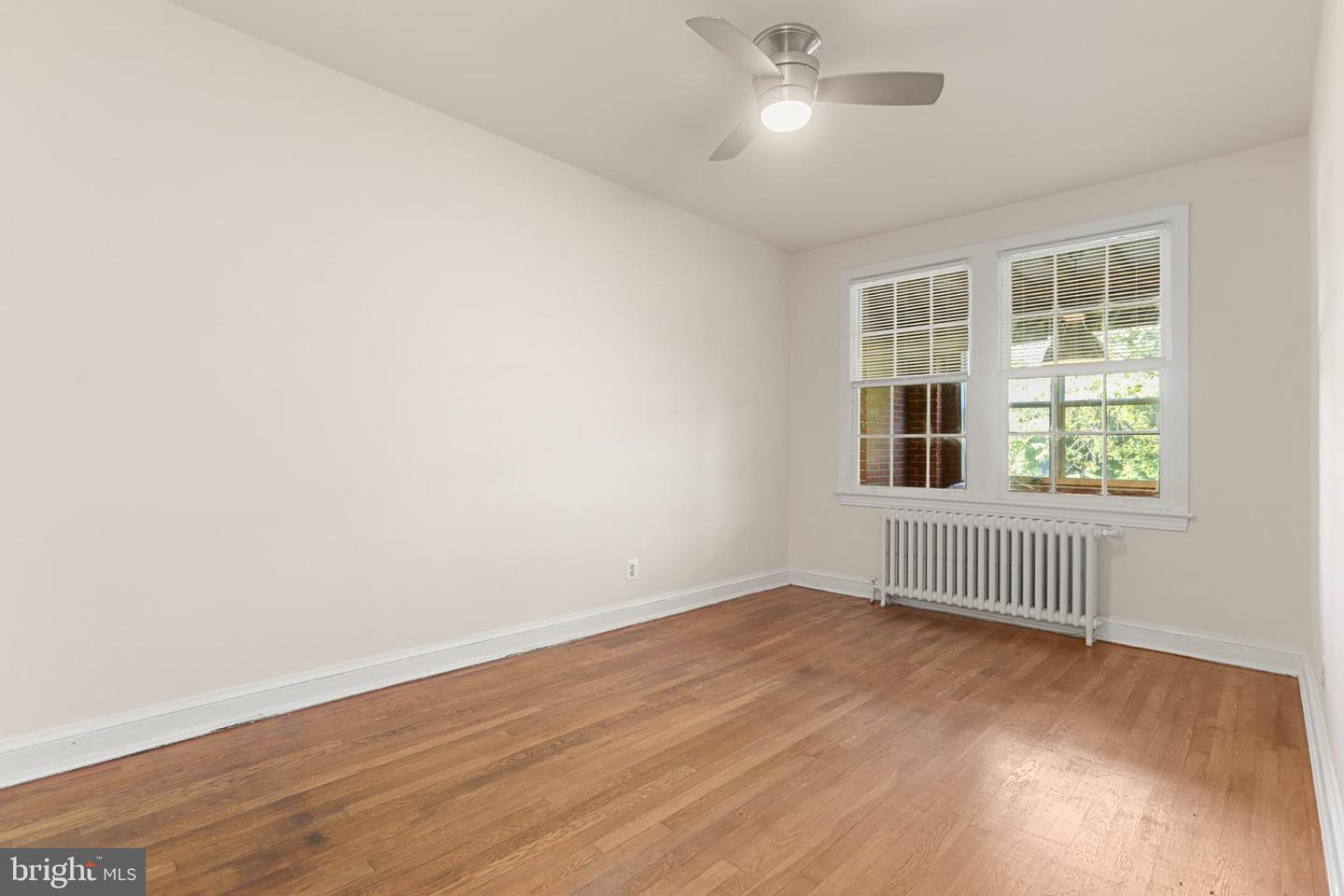 4016 47TH ST NW #2, WASHINGTON, District Of Columbia 20016, 1 Bedroom Bedrooms, 3 Rooms Rooms,1 BathroomBathrooms,Residential,For sale,4016 47TH ST NW #2,DCDC2227660 MLS # DCDC2227660