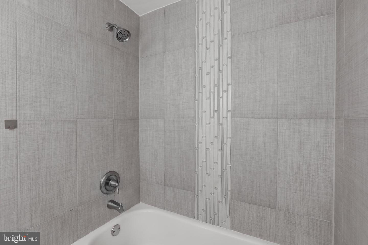 4016 47TH ST NW #2, WASHINGTON, District Of Columbia 20016, 1 Bedroom Bedrooms, 3 Rooms Rooms,1 BathroomBathrooms,Residential,For sale,4016 47TH ST NW #2,DCDC2227660 MLS # DCDC2227660