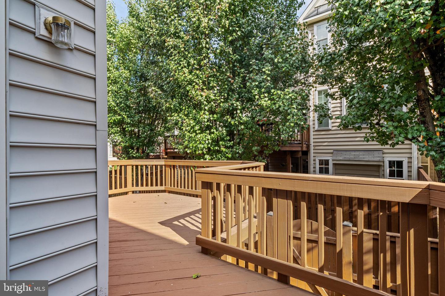 4057 CORNWALL CT, FAIRFAX, Virginia 22030, 3 Bedrooms Bedrooms, ,2 BathroomsBathrooms,Residential,For sale,4057 CORNWALL CT,VAFX2275034 MLS # VAFX2275034
