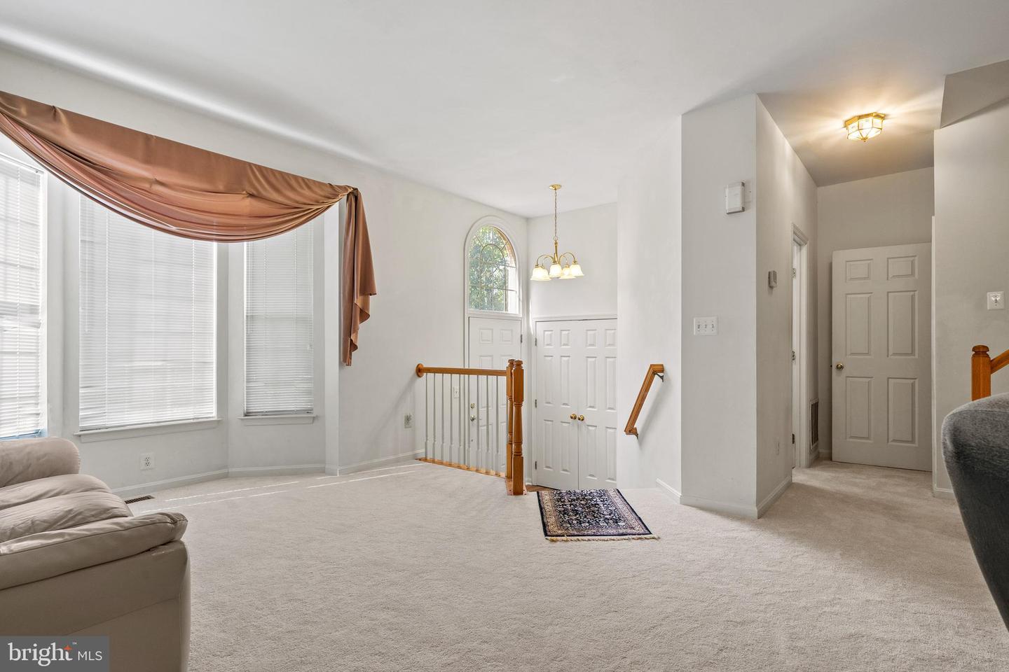 4057 CORNWALL CT, FAIRFAX, Virginia 22030, 3 Bedrooms Bedrooms, ,2 BathroomsBathrooms,Residential,For sale,4057 CORNWALL CT,VAFX2275034 MLS # VAFX2275034