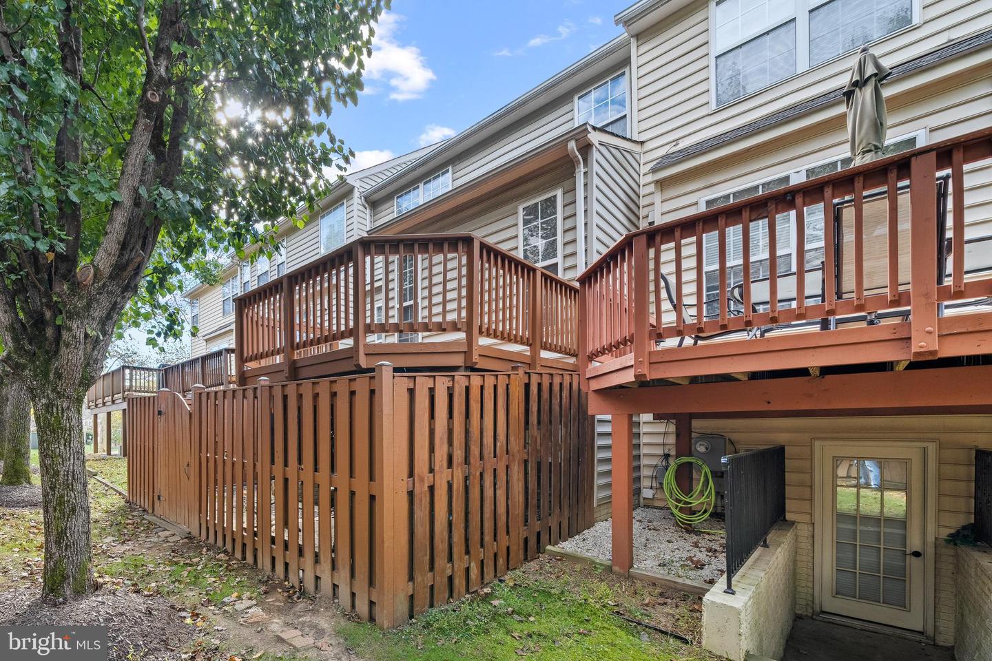 4057 CORNWALL CT, FAIRFAX, Virginia 22030, 3 Bedrooms Bedrooms, ,2 BathroomsBathrooms,Residential,For sale,4057 CORNWALL CT,VAFX2275034 MLS # VAFX2275034