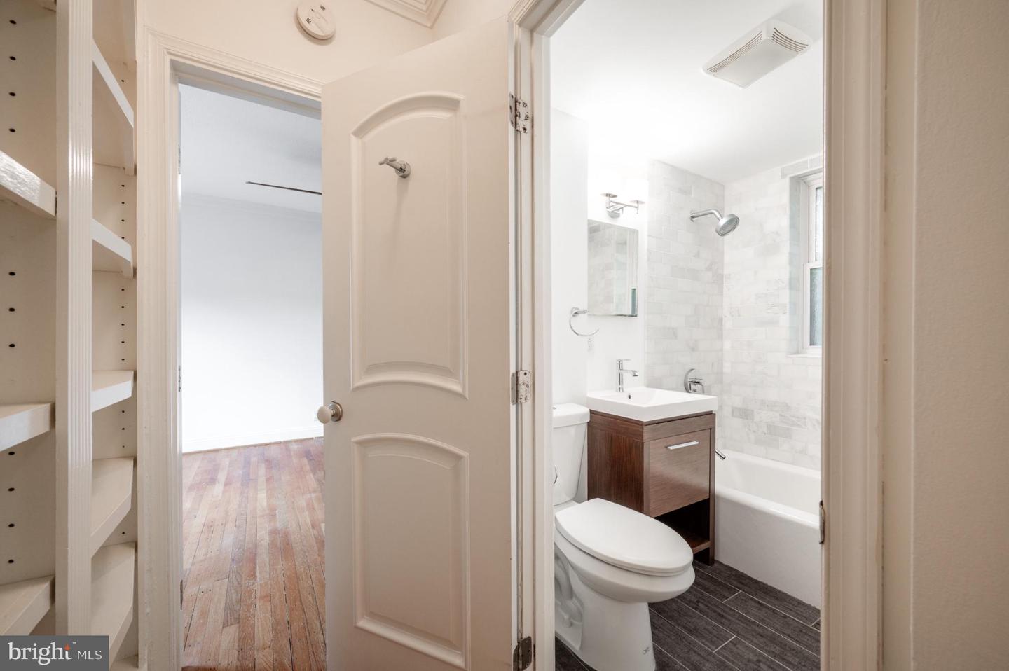 3719 12TH ST NE #209, WASHINGTON, District Of Columbia 20017, 1 Bedroom Bedrooms, 4 Rooms Rooms,1 BathroomBathrooms,Residential,For sale,3719 12TH ST NE #209,DCDC2227612 MLS # DCDC2227612