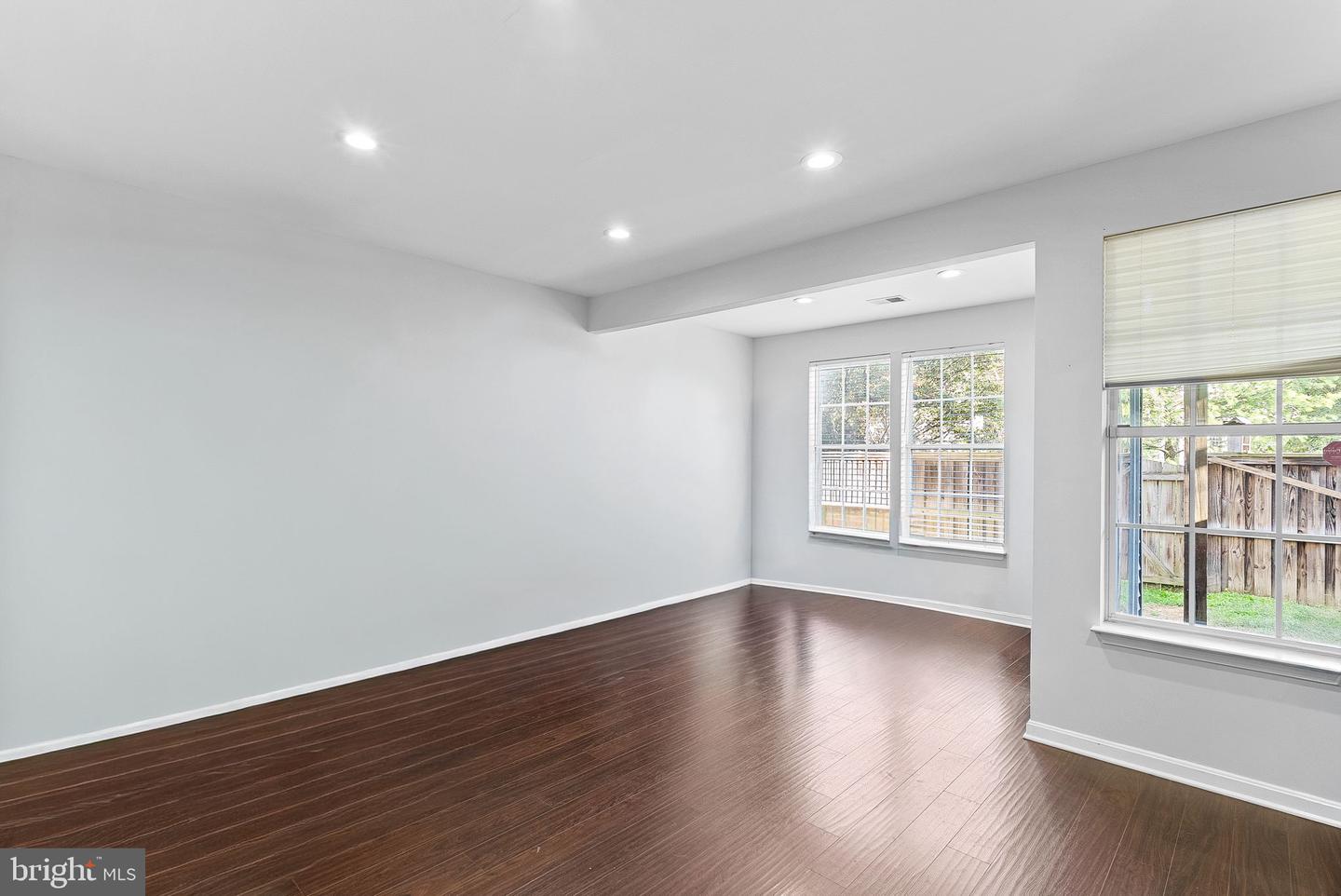 43189 RIDERS SQ, BROADLANDS, Virginia 20148, 3 Bedrooms Bedrooms, ,2 BathroomsBathrooms,Residential,For sale,43189 RIDERS SQ,VALO2109168 MLS # VALO2109168