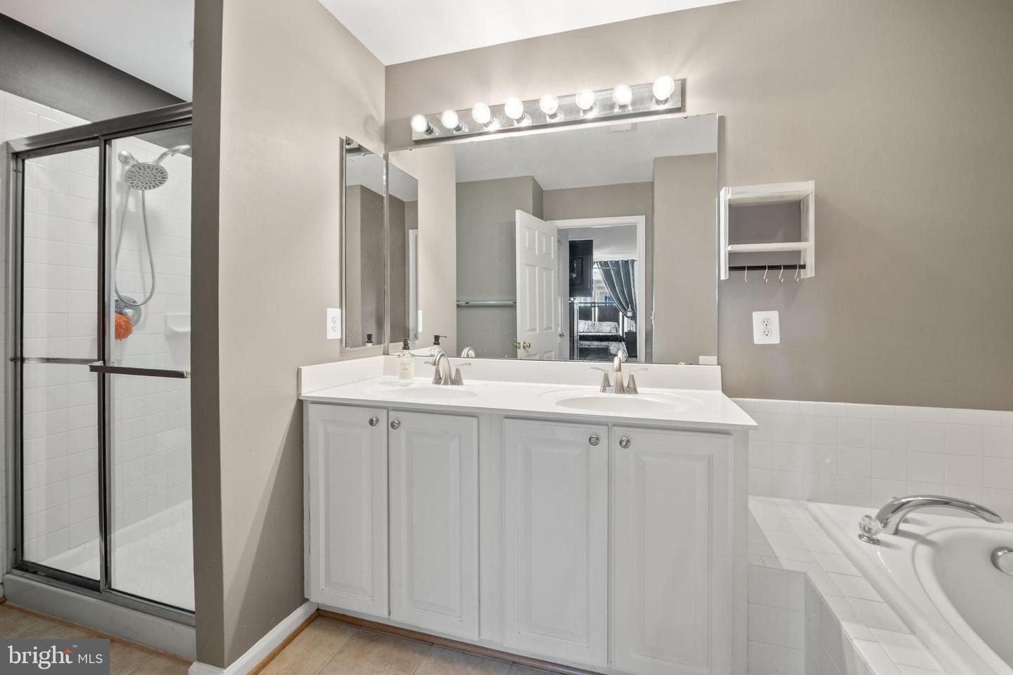 16044 SHERINGHAM WAY, GAINESVILLE, Virginia 20155, 4 Bedrooms Bedrooms, ,3 BathroomsBathrooms,Residential,For sale,16044 SHERINGHAM WAY,VAPW2106276 MLS # VAPW2106276