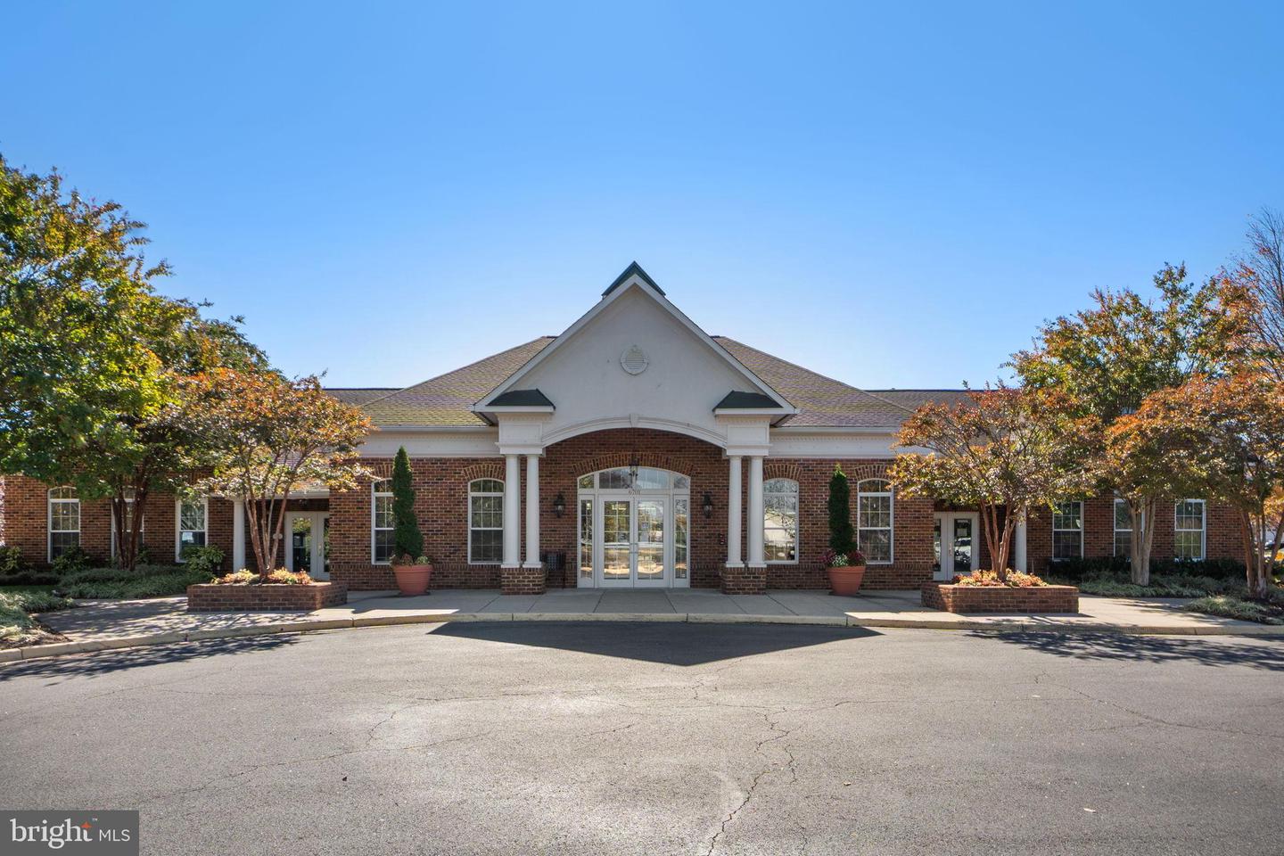 16044 SHERINGHAM WAY, GAINESVILLE, Virginia 20155, 4 Bedrooms Bedrooms, ,3 BathroomsBathrooms,Residential,For sale,16044 SHERINGHAM WAY,VAPW2106276 MLS # VAPW2106276