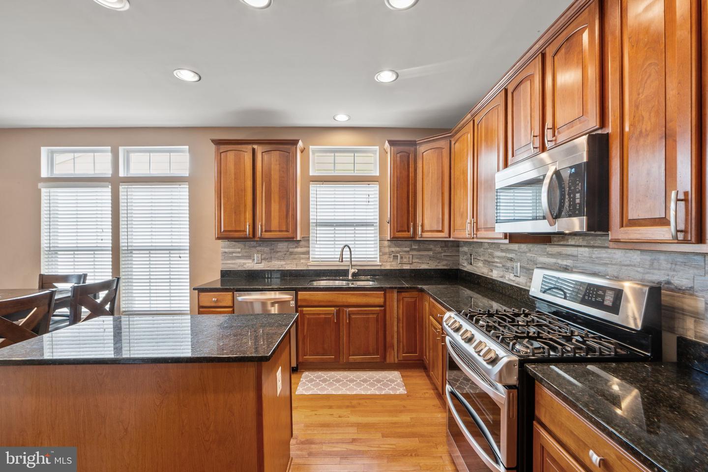 16044 SHERINGHAM WAY, GAINESVILLE, Virginia 20155, 4 Bedrooms Bedrooms, ,3 BathroomsBathrooms,Residential,For sale,16044 SHERINGHAM WAY,VAPW2106276 MLS # VAPW2106276