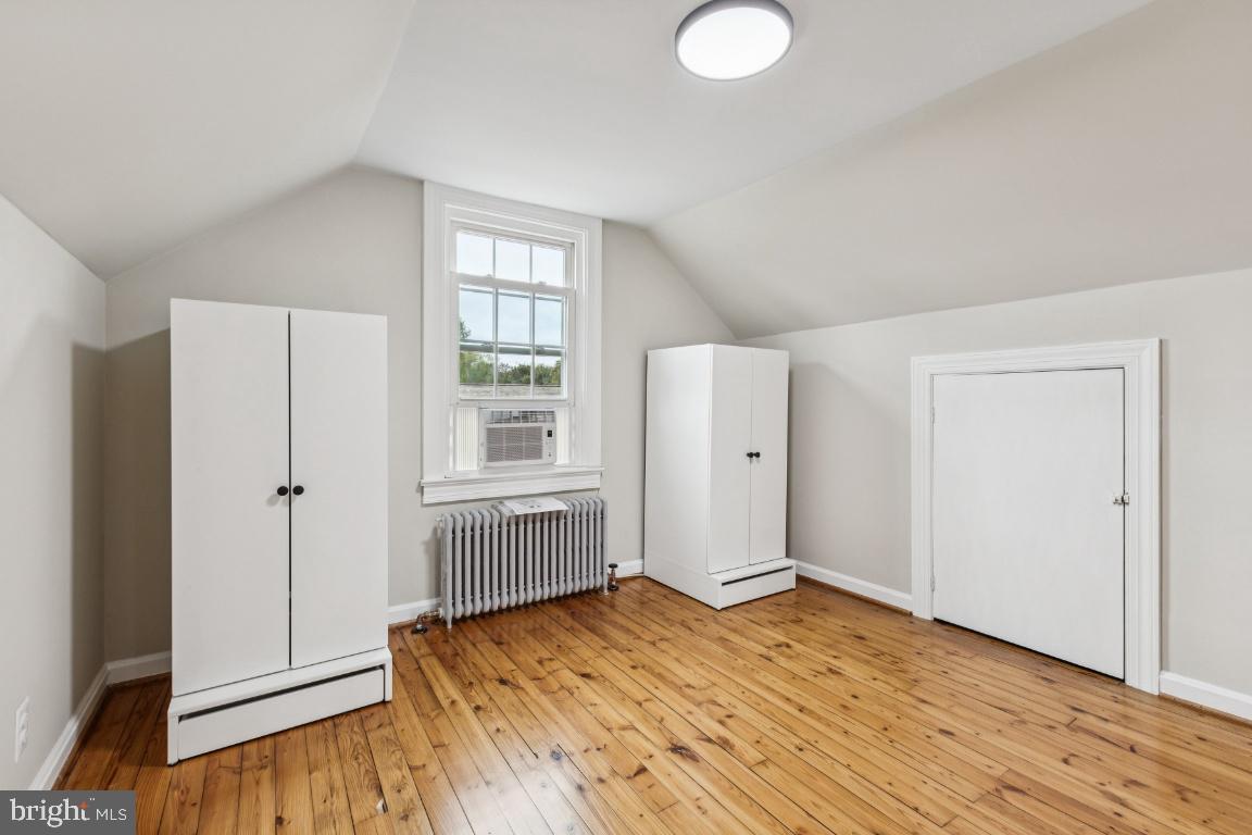 1037 JULIAN DR, FREDERICKSBURG, Virginia 22405, 3 Bedrooms Bedrooms, ,1 BathroomBathrooms,Residential,For sale,1037 JULIAN DR,VAST2043602 MLS # VAST2043602 1037 JULIAN DR, FREDERICKSBURG, Virginia 22405, 3 Bedrooms Bedrooms, ,1 BathroomBathrooms,Residential,For sale,1037 JULIAN DR,VAST2043602 MLS # VAST2043602