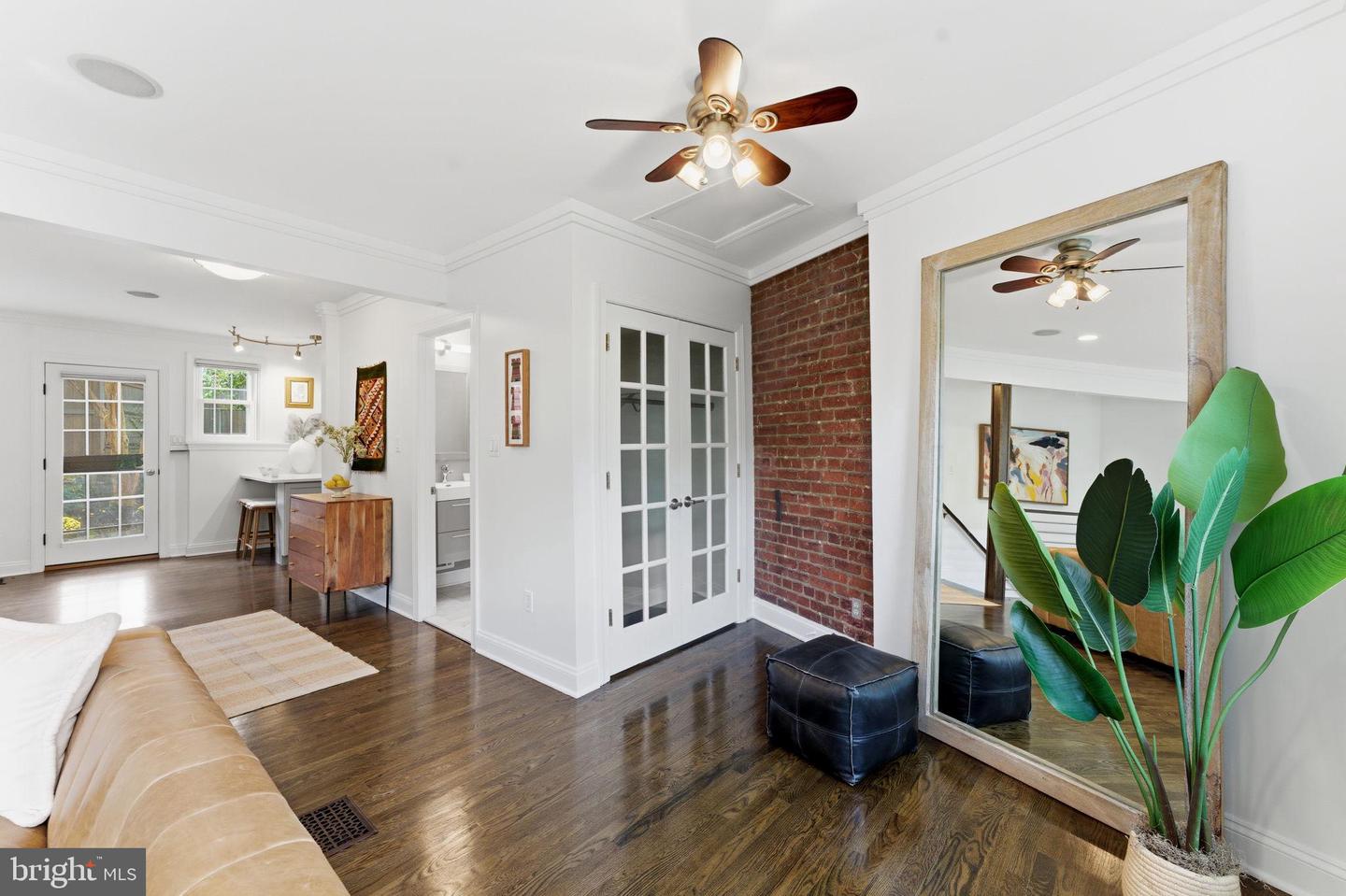 1434 OAK ST NW, WASHINGTON, District Of Columbia 20010, 2 Bedrooms Bedrooms, ,1 BathroomBathrooms,Residential,For sale,1434 OAK ST NW,DCDC2227668 MLS # DCDC2227668