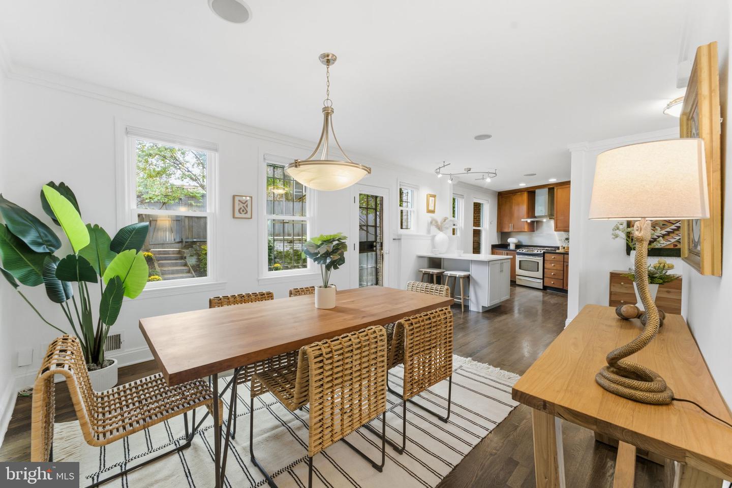 1434 OAK ST NW, WASHINGTON, District Of Columbia 20010, 2 Bedrooms Bedrooms, ,1 BathroomBathrooms,Residential,For sale,1434 OAK ST NW,DCDC2227668 MLS # DCDC2227668
