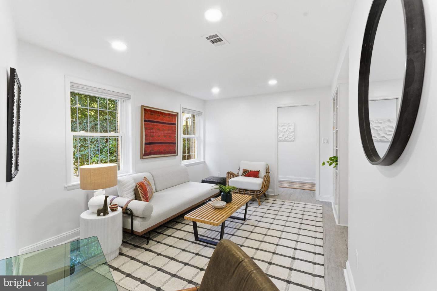 1434 OAK ST NW, WASHINGTON, District Of Columbia 20010, 2 Bedrooms Bedrooms, ,1 BathroomBathrooms,Residential,For sale,1434 OAK ST NW,DCDC2227668 MLS # DCDC2227668