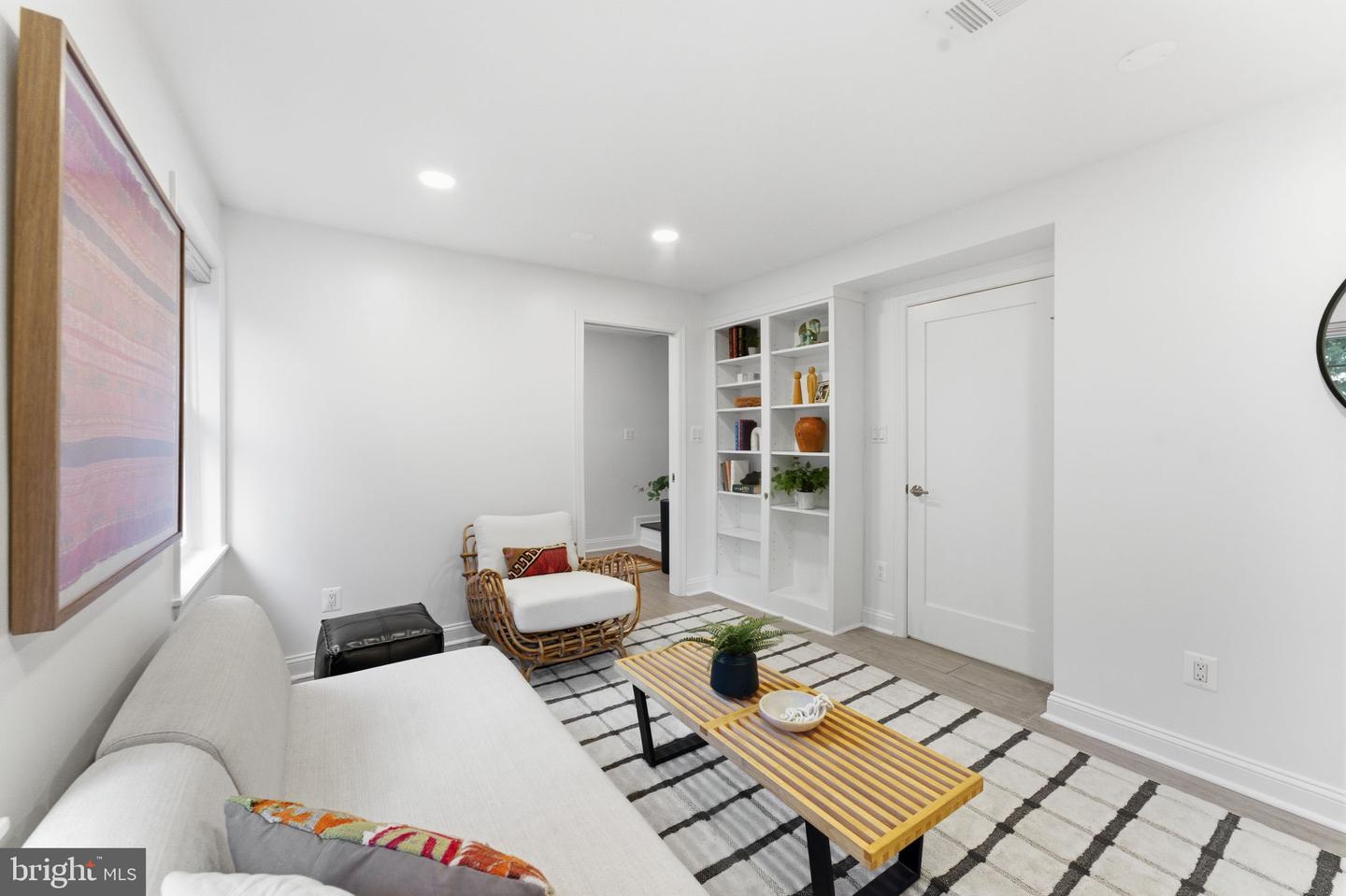 1434 OAK ST NW, WASHINGTON, District Of Columbia 20010, 2 Bedrooms Bedrooms, ,1 BathroomBathrooms,Residential,For sale,1434 OAK ST NW,DCDC2227668 MLS # DCDC2227668