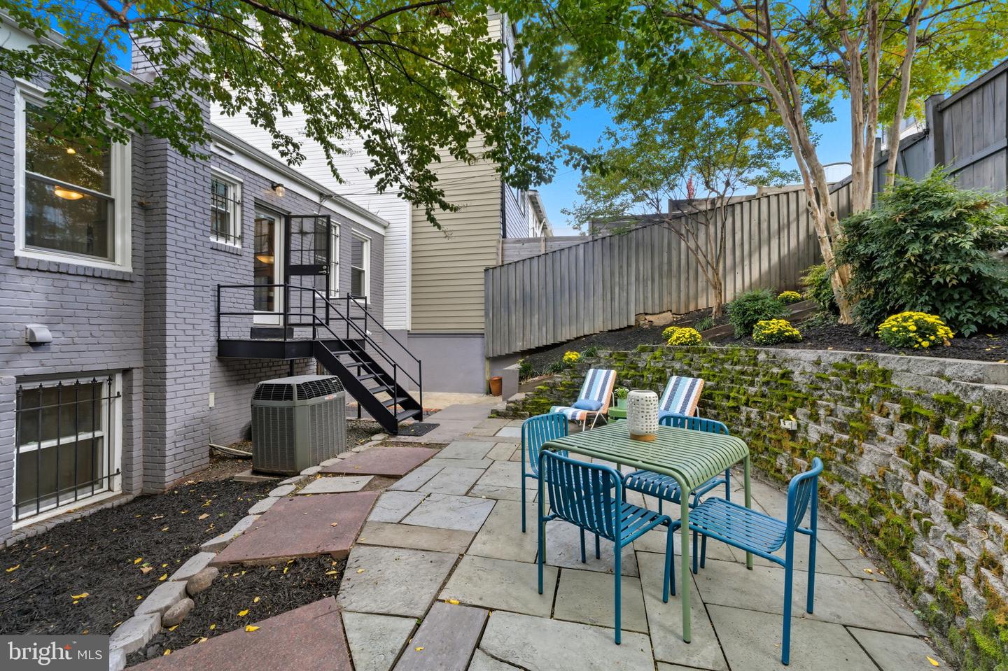 1434 OAK ST NW, WASHINGTON, District Of Columbia 20010, 2 Bedrooms Bedrooms, ,1 BathroomBathrooms,Residential,For sale,1434 OAK ST NW,DCDC2227668 MLS # DCDC2227668