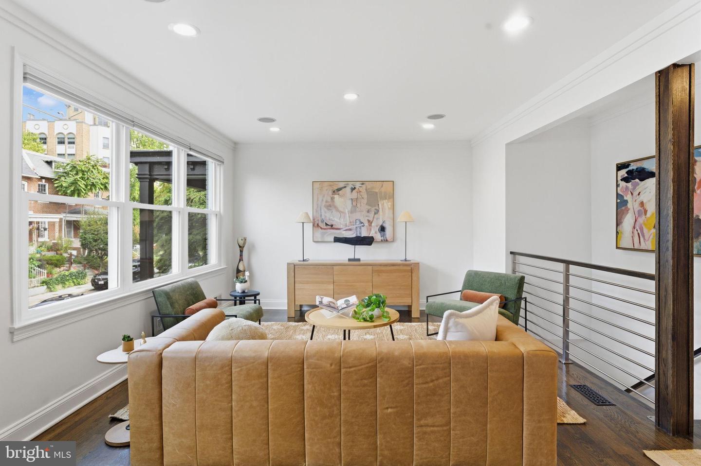 1434 OAK ST NW, WASHINGTON, District Of Columbia 20010, 2 Bedrooms Bedrooms, ,1 BathroomBathrooms,Residential,For sale,1434 OAK ST NW,DCDC2227668 MLS # DCDC2227668