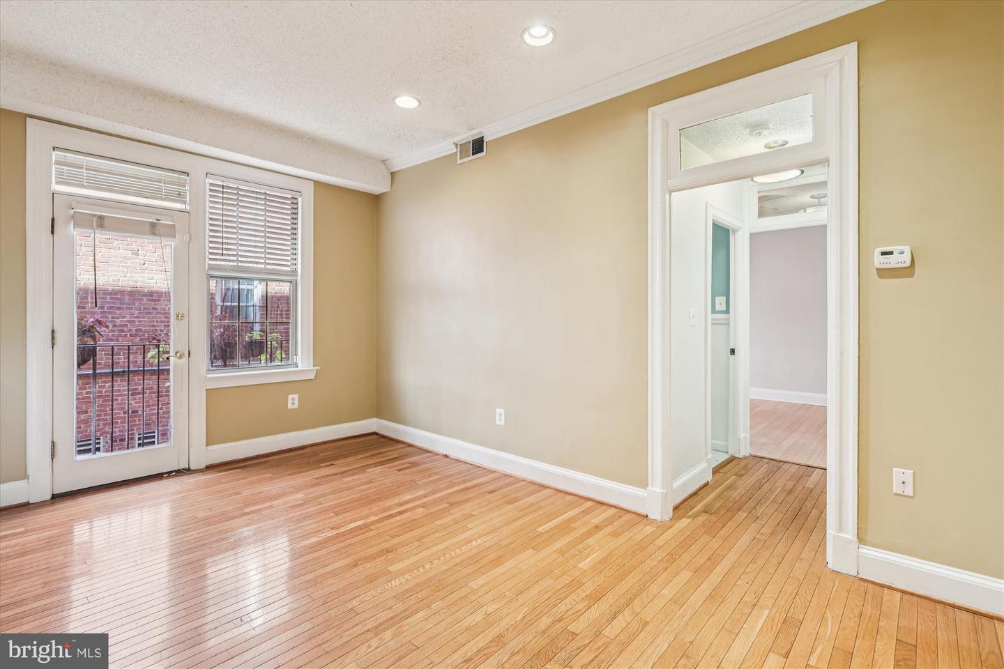 1401 COLUMBIA RD NW #209, WASHINGTON, District Of Columbia 20009, 1 Bedroom Bedrooms, ,1 BathroomBathrooms,Residential,For sale,1401 COLUMBIA RD NW #209,DCDC2227688 MLS # DCDC2227688