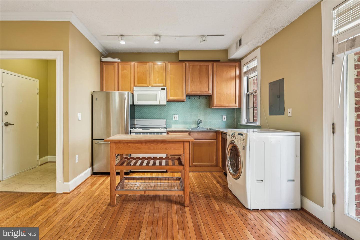 1401 COLUMBIA RD NW #209, WASHINGTON, District Of Columbia 20009, 1 Bedroom Bedrooms, ,1 BathroomBathrooms,Residential,For sale,1401 COLUMBIA RD NW #209,DCDC2227688 MLS # DCDC2227688