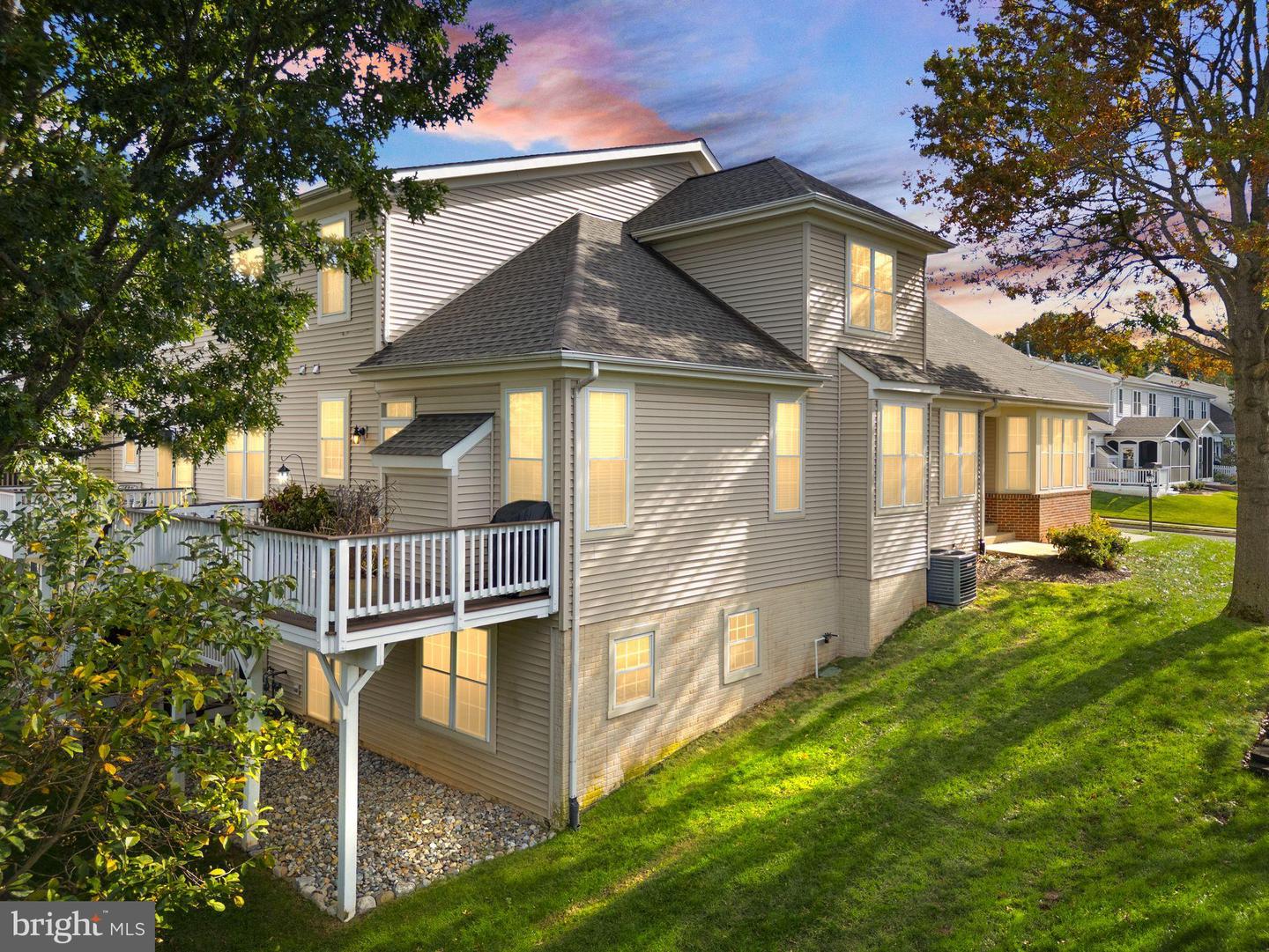 17680 GLASS RIDGE PL, GAINESVILLE, Virginia 20155, 3 Bedrooms Bedrooms, 6 Rooms Rooms,3 BathroomsBathrooms,Residential,For sale,17680 GLASS RIDGE PL,VAPW2106296 MLS # VAPW2106296