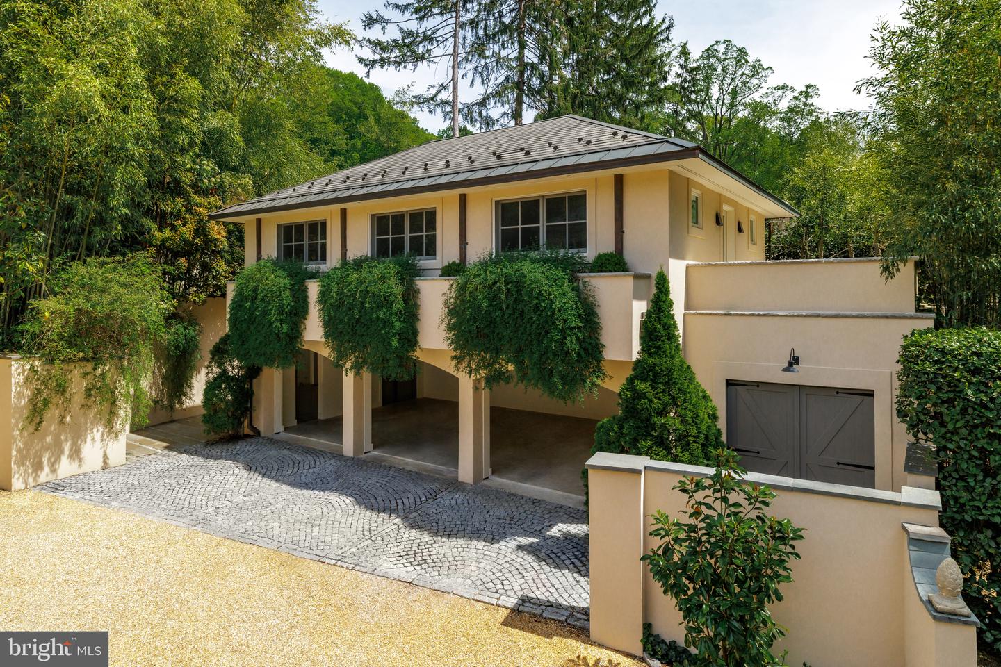 2740 CHAIN BRIDGE RD NW, WASHINGTON, District Of Columbia 20016, 5 Bedrooms Bedrooms, ,5 BathroomsBathrooms,Residential,For sale,2740 CHAIN BRIDGE RD NW,DCDC2227700 MLS # DCDC2227700