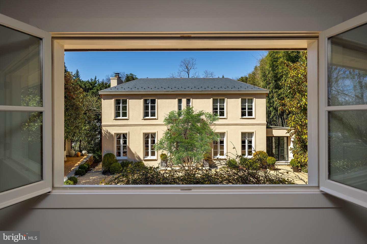 2740 CHAIN BRIDGE RD NW, WASHINGTON, District Of Columbia 20016, 5 Bedrooms Bedrooms, ,5 BathroomsBathrooms,Residential,For sale,2740 CHAIN BRIDGE RD NW,DCDC2227700 MLS # DCDC2227700
