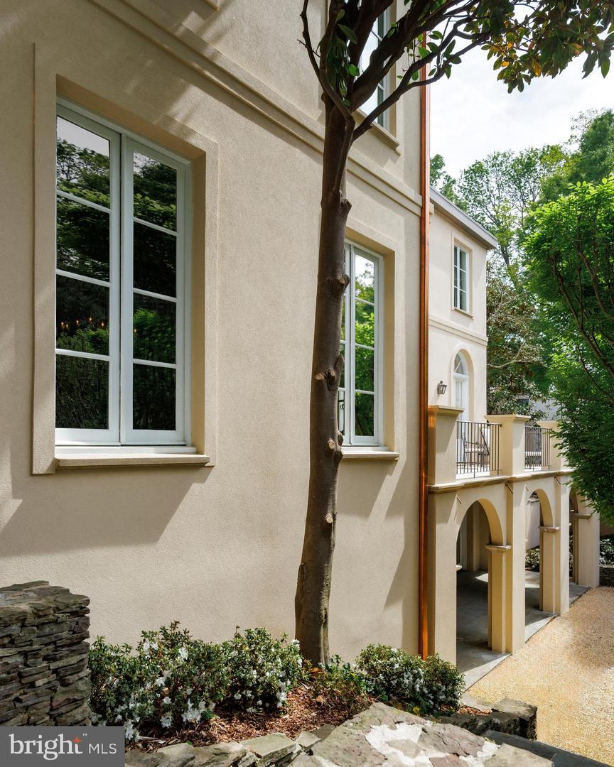 2740 CHAIN BRIDGE RD NW, WASHINGTON, District Of Columbia 20016, 5 Bedrooms Bedrooms, ,5 BathroomsBathrooms,Residential,For sale,2740 CHAIN BRIDGE RD NW,DCDC2227700 MLS # DCDC2227700
