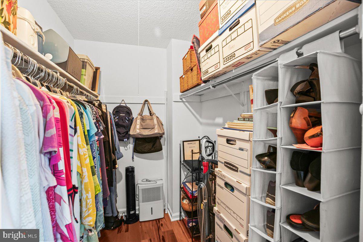 1225 MARTHA CUSTIS DR #715, ALEXANDRIA, Virginia 22302, 1 Bedroom Bedrooms, ,1 BathroomBathrooms,Residential,For sale,1225 MARTHA CUSTIS DR #715,VAAX2050998 MLS # VAAX2050998